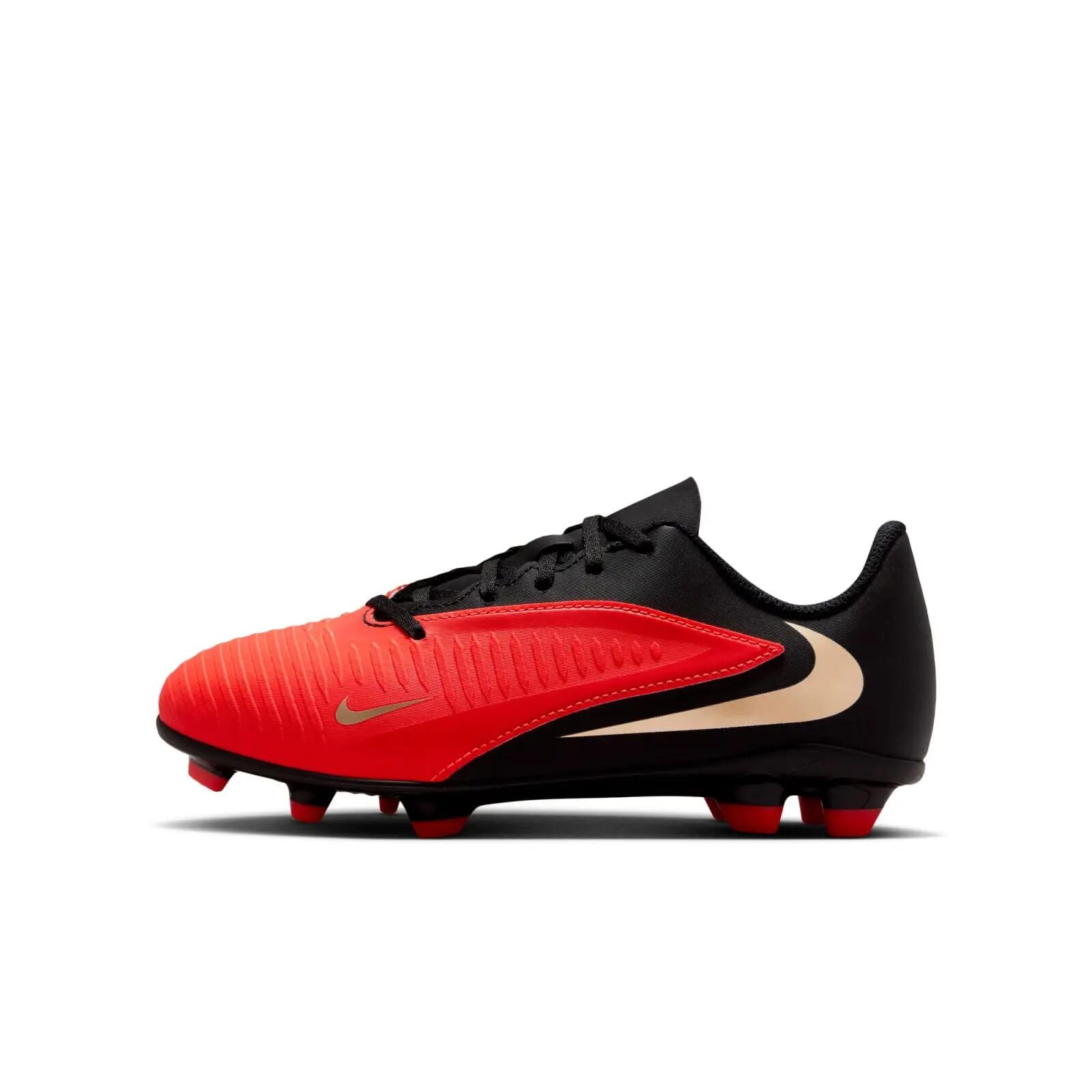 NIKE picture