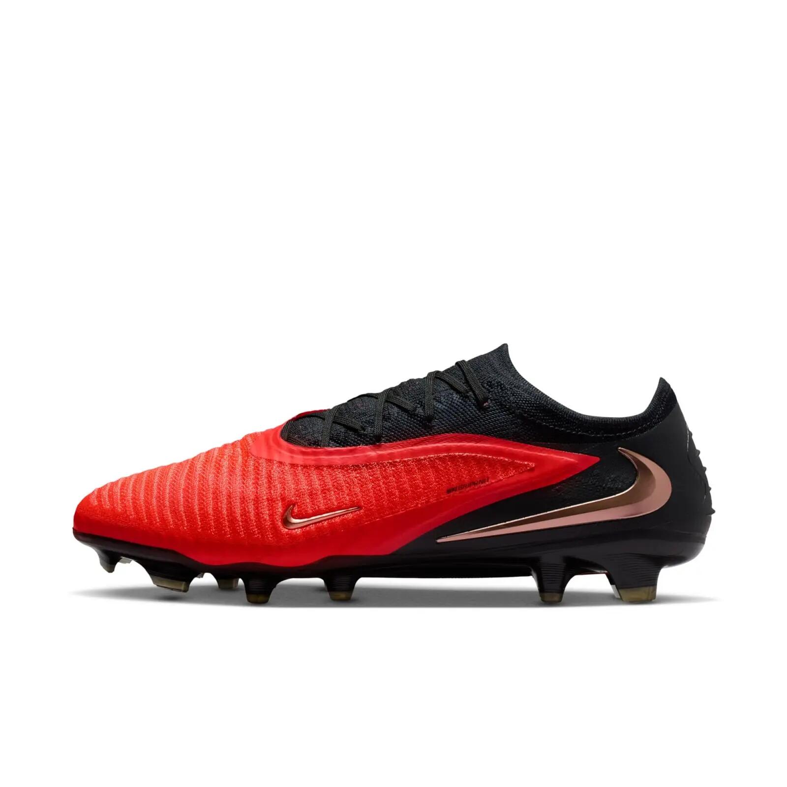NIKE picture