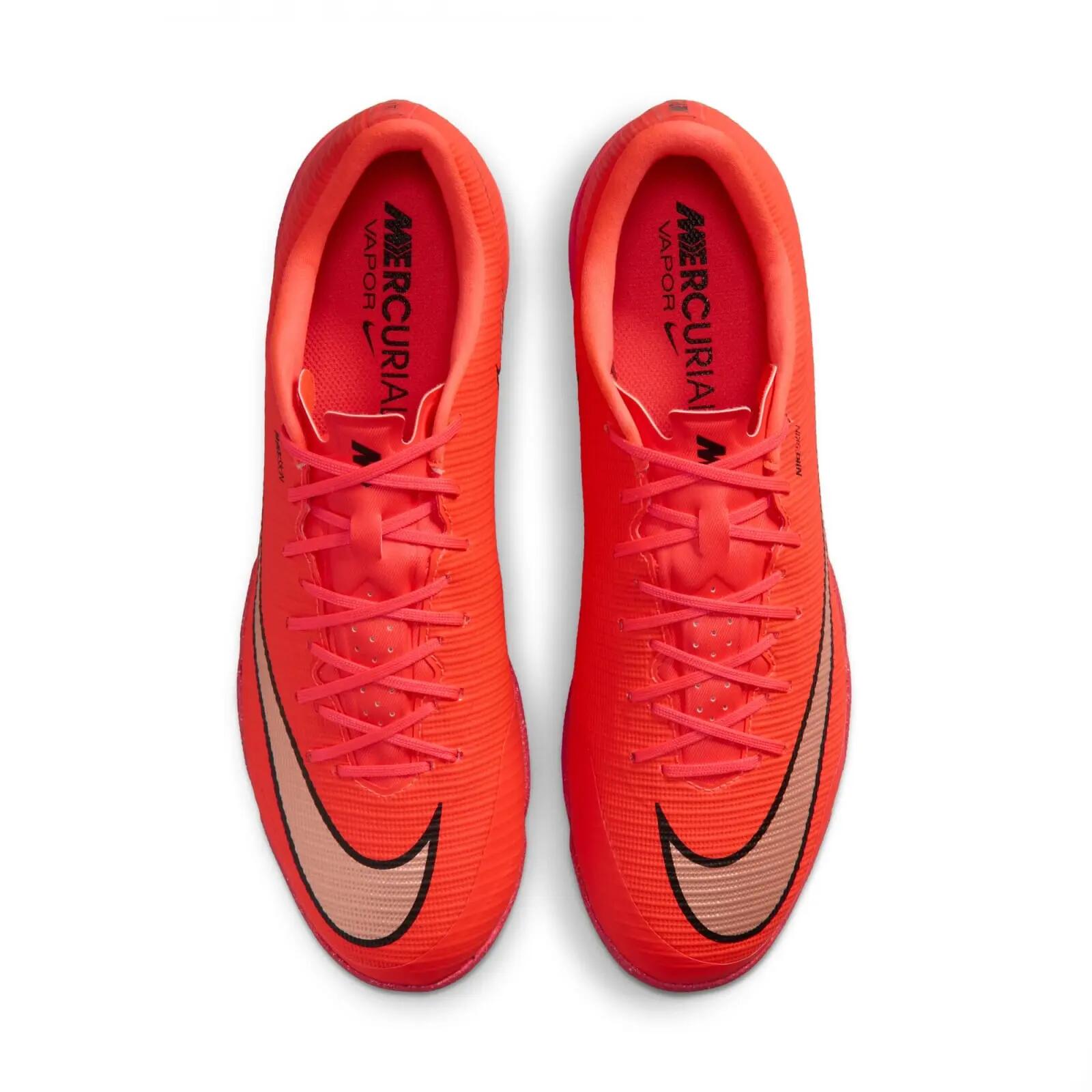 Labdarúgó cipő Nike Mercurial Vapor 17 Academy TF 6/10