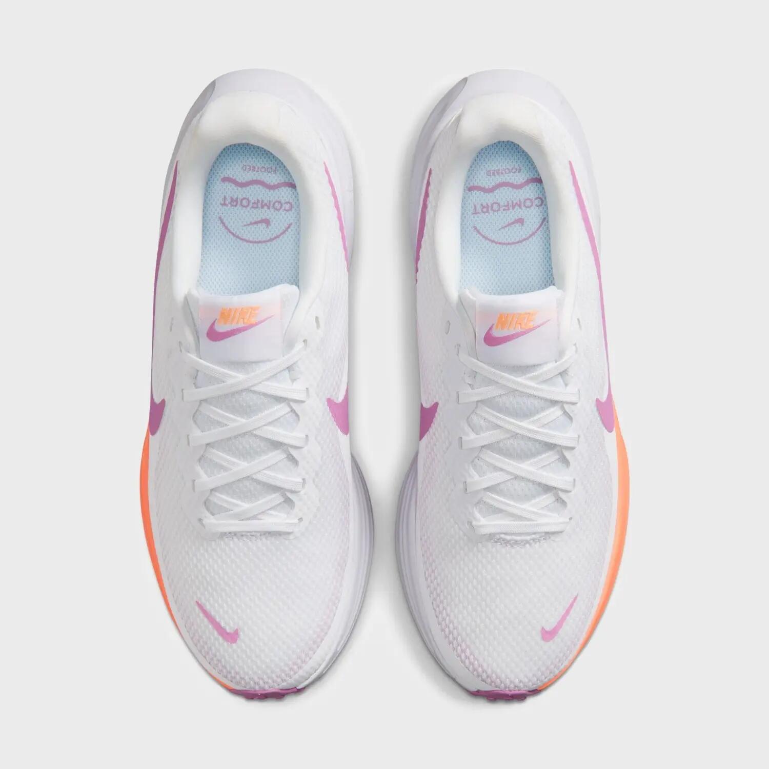 Nike W Revolution 8 2/4