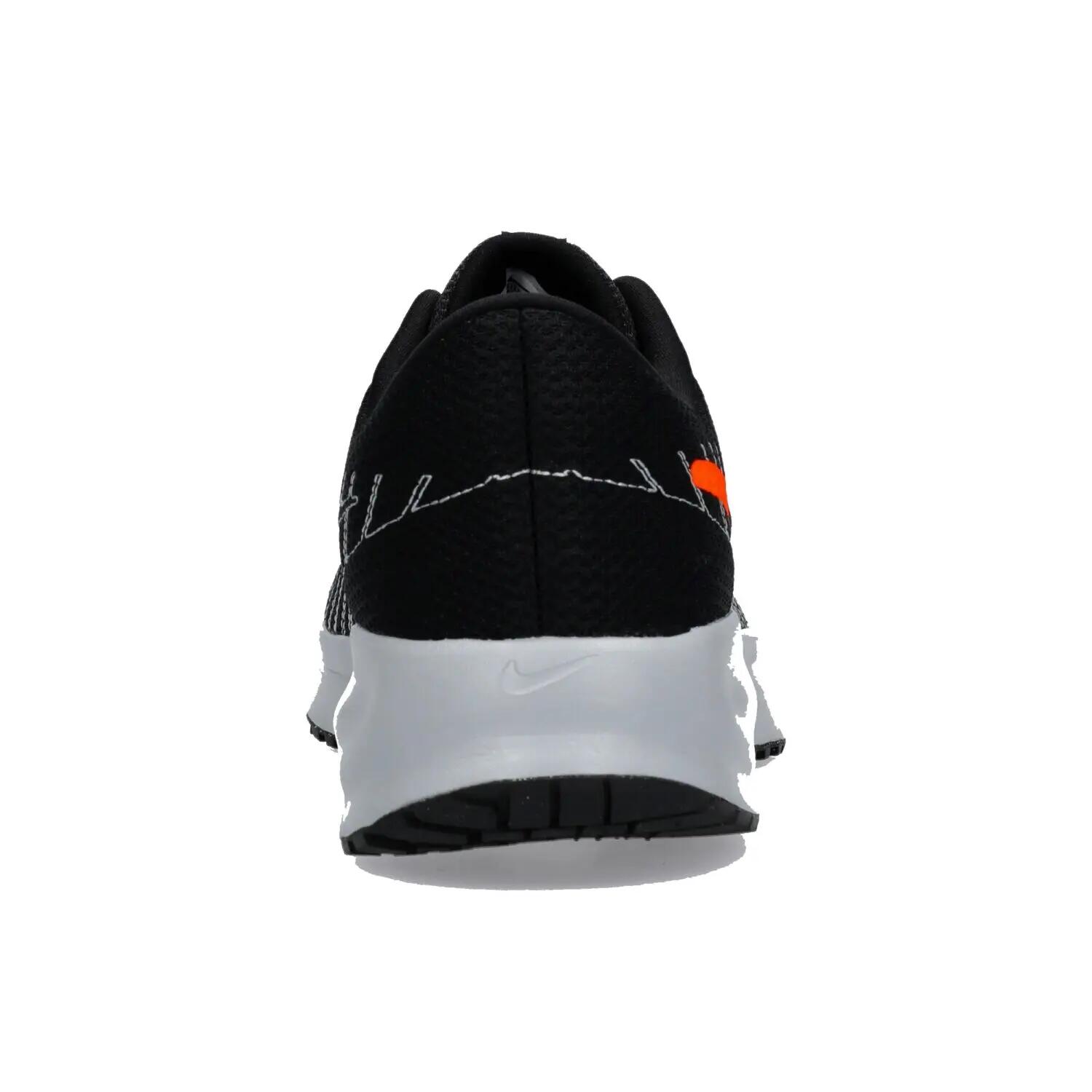 Nike Run Defy 4/4
