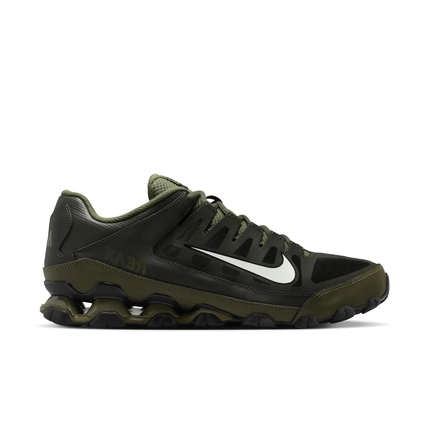 NIKE picture