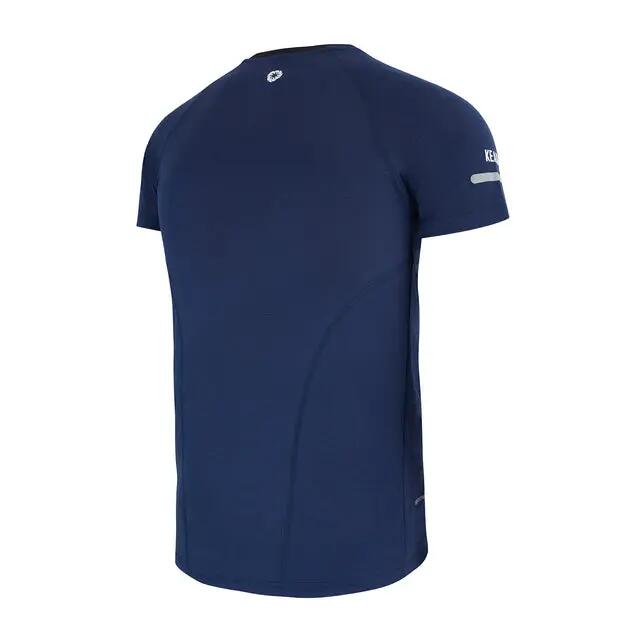 Camisola interior desportiva essencial de manga curta para homem 2/4