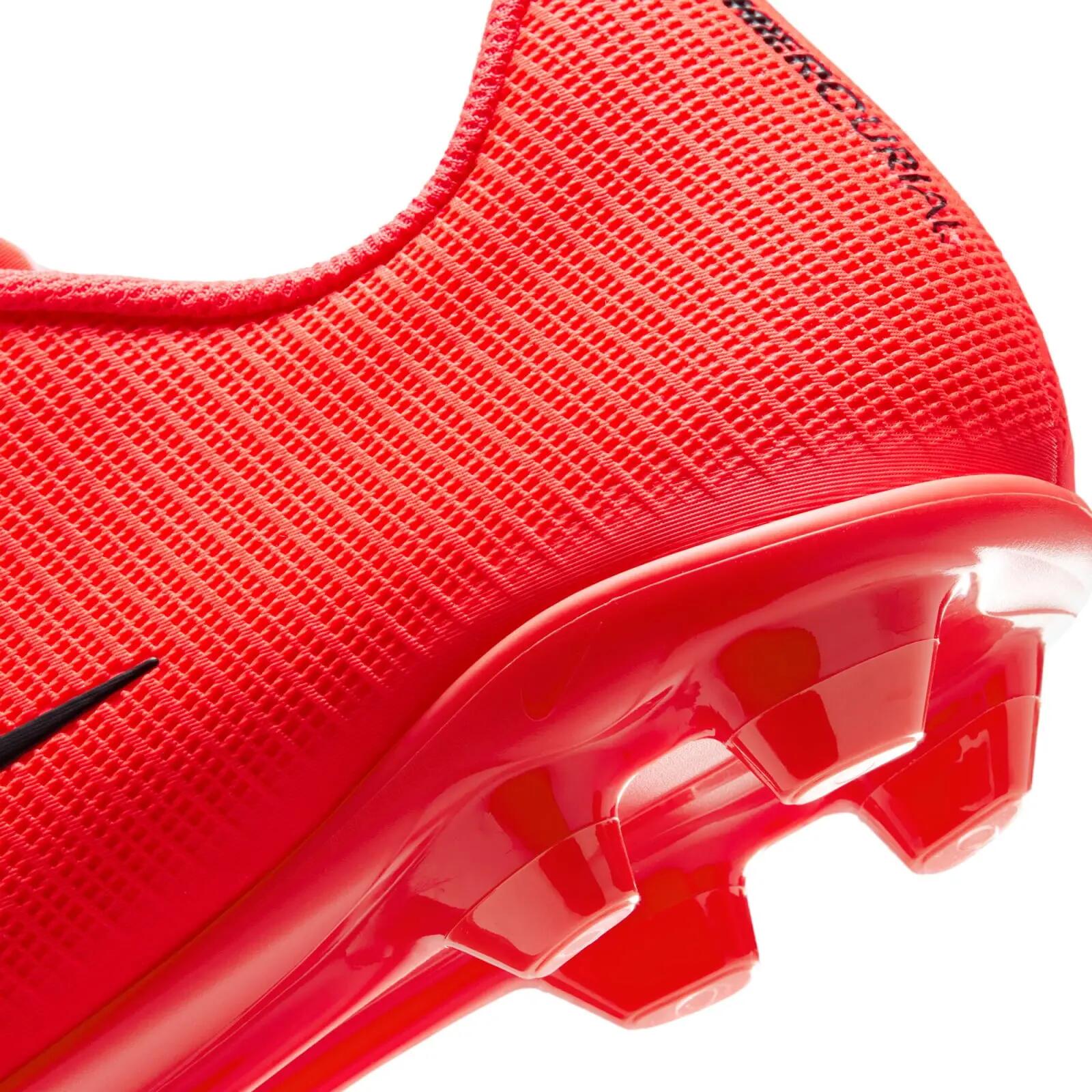Futballcipő Nike Mercurial Vapor 17 Club FG/MG 4/11