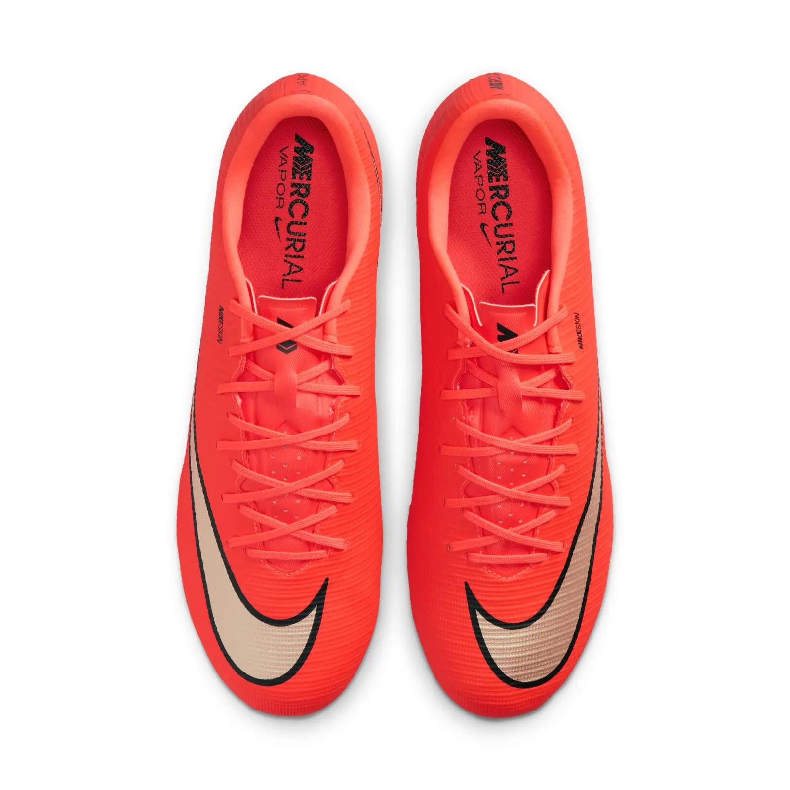 Labdarúgó cipő Nike Mercurial Vapor 17 Academy FG/MG 7/11