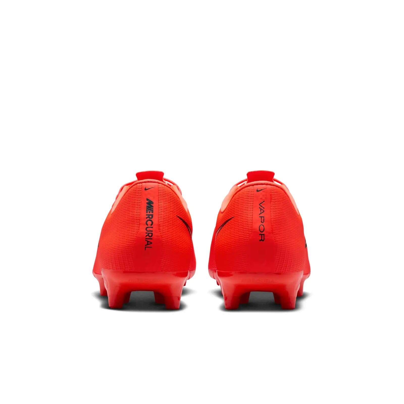 Labdarúgó cipő Nike Mercurial Vapor 17 Academy FG/MG 6/11