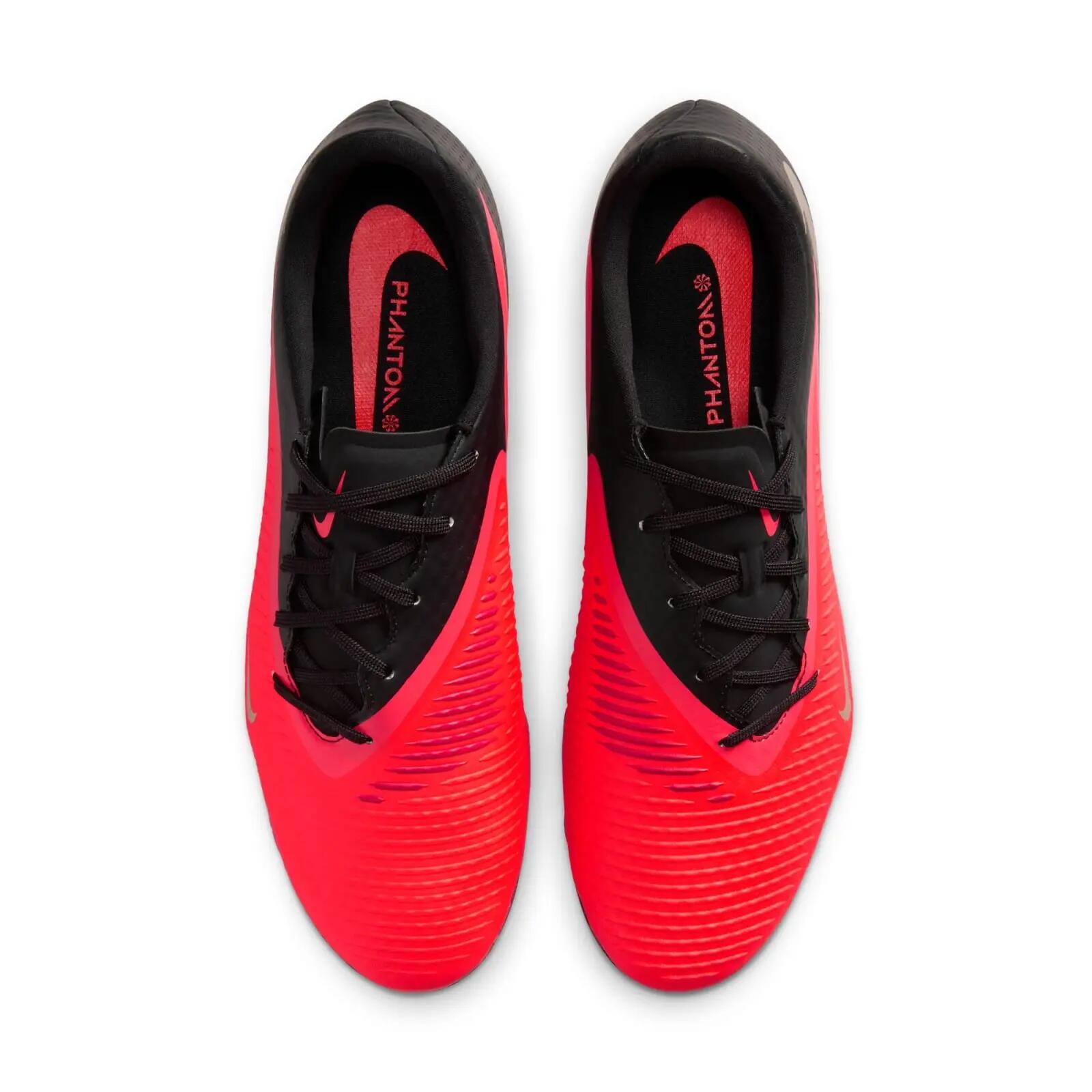 Labdarúgó cipő Nike Phantom 6 Low Academy FG/MG 7/11