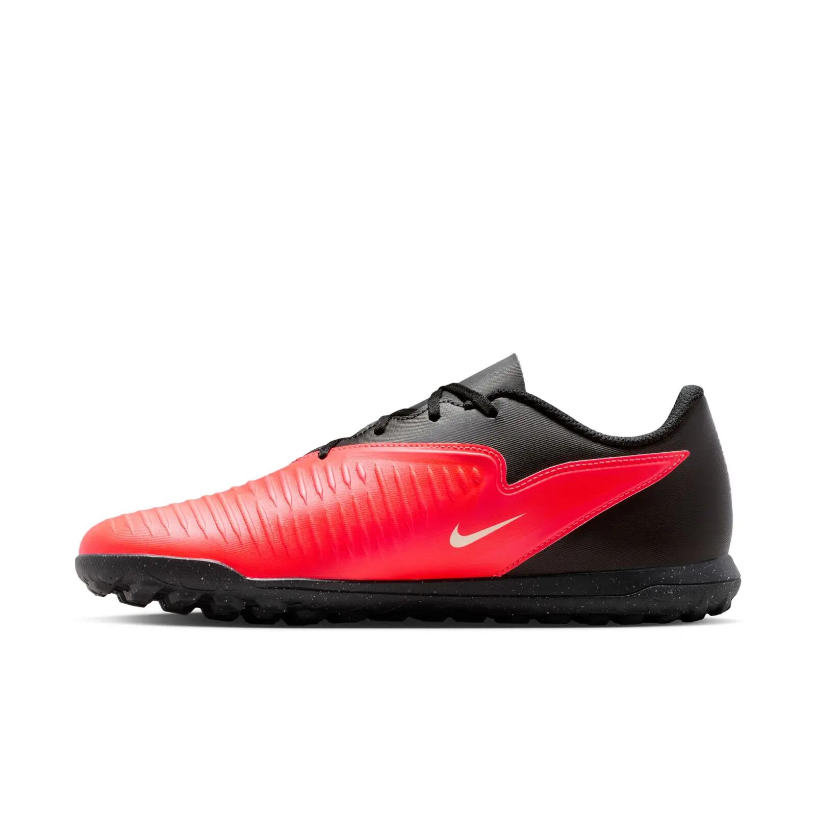 Labdarúgó cipő Nike Phantom 6 Low Club TF 7/10