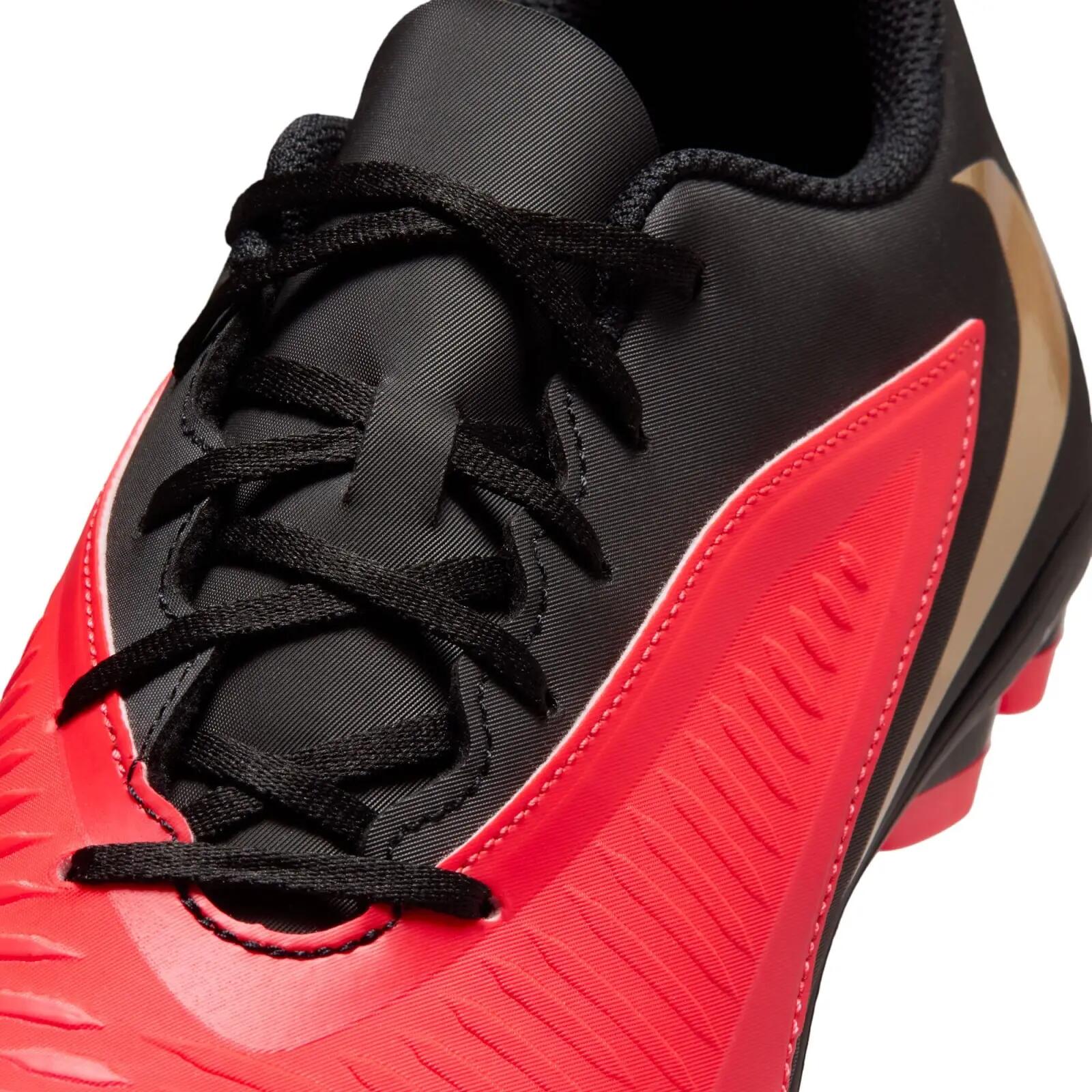 Ghete fotbal Nike Phantom 6 Low Club FG/MG 3/11