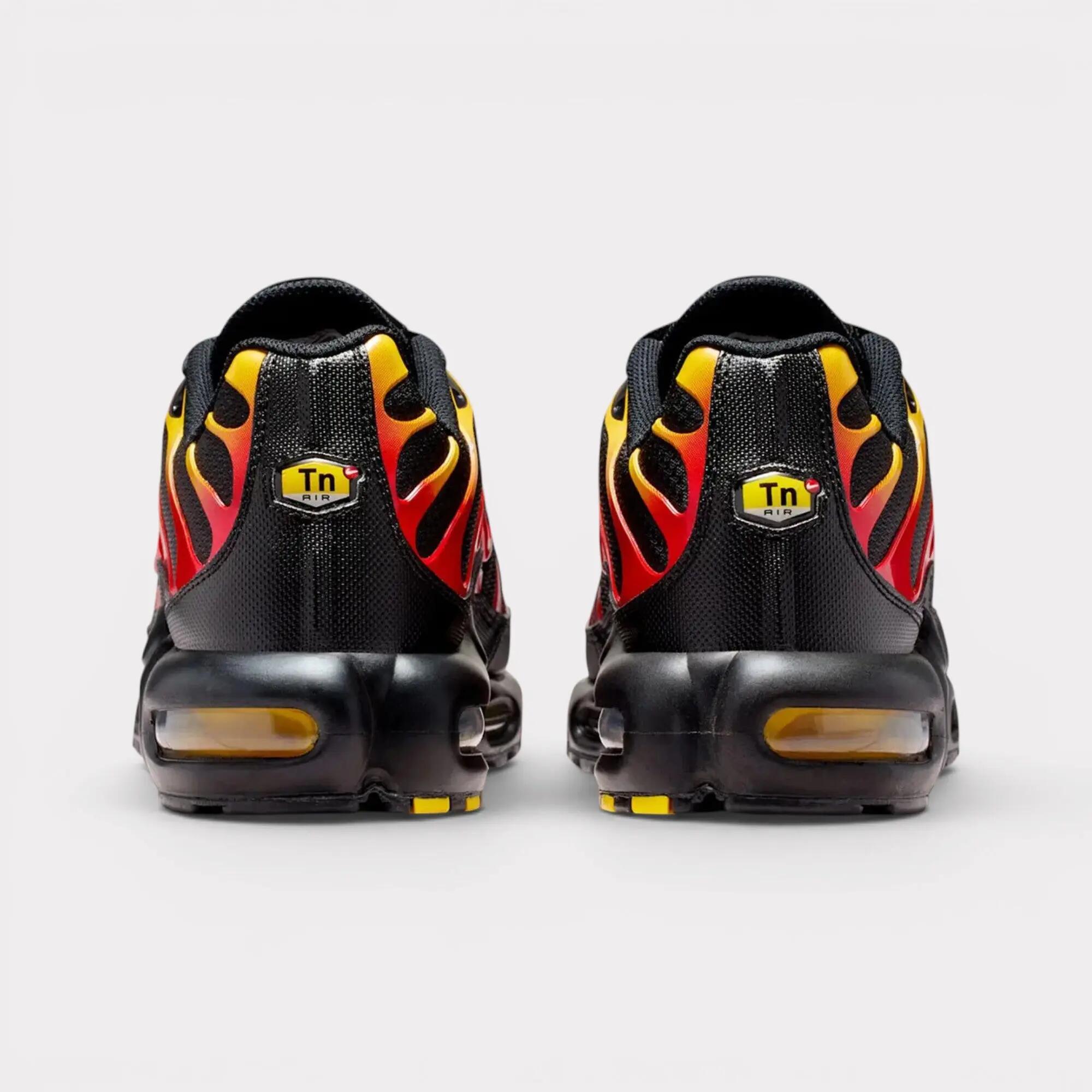 Nike Air Max Plus - Black University Gold 4/7