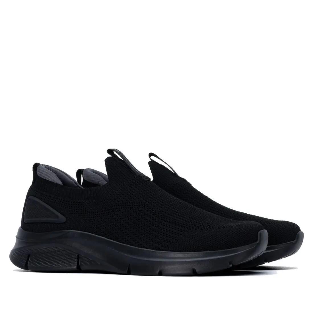 Zapatilla De Hombre Xti 146755 Negro 4/5