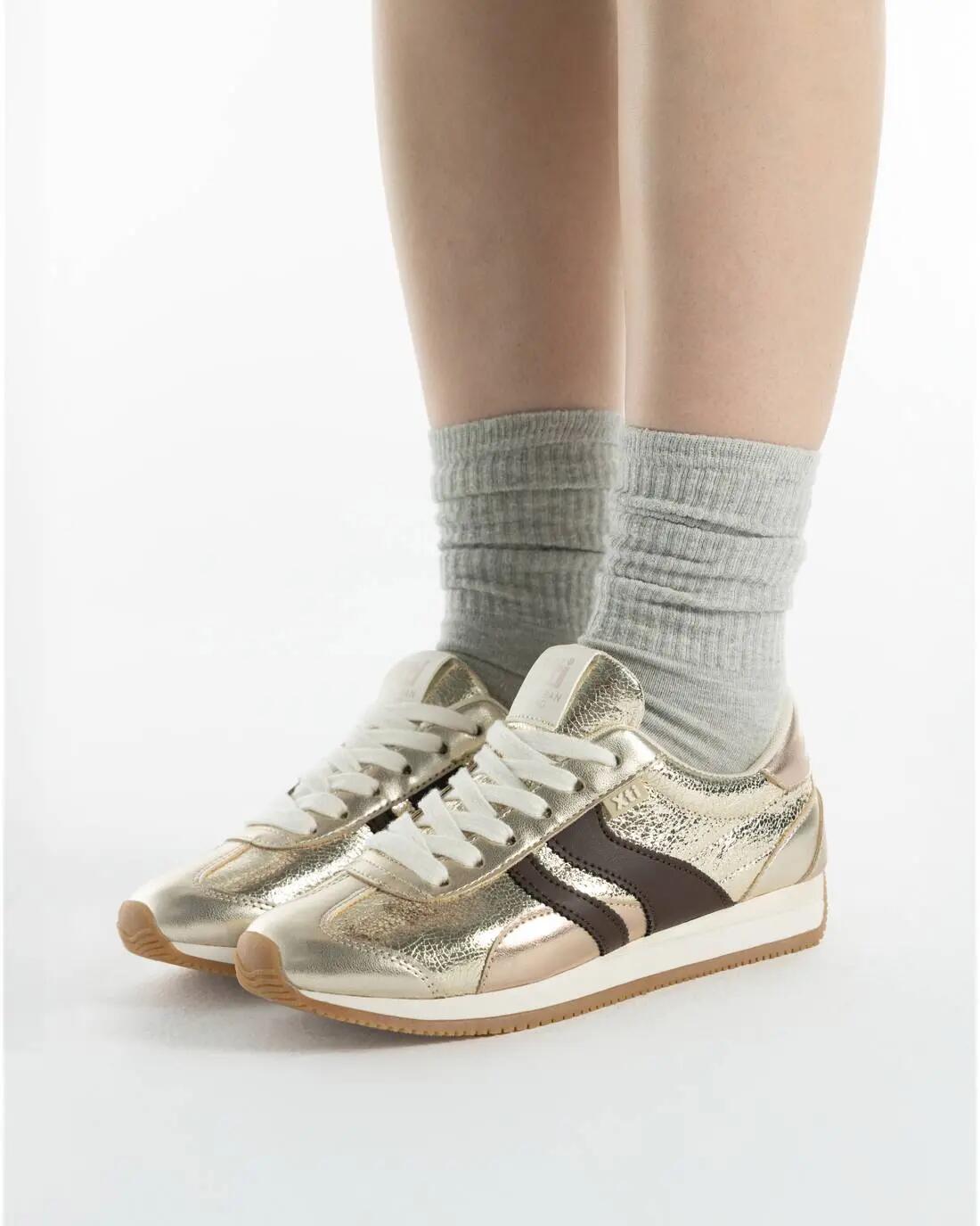 Zapatilla De Mujer Xti 146275 Oro 2/6