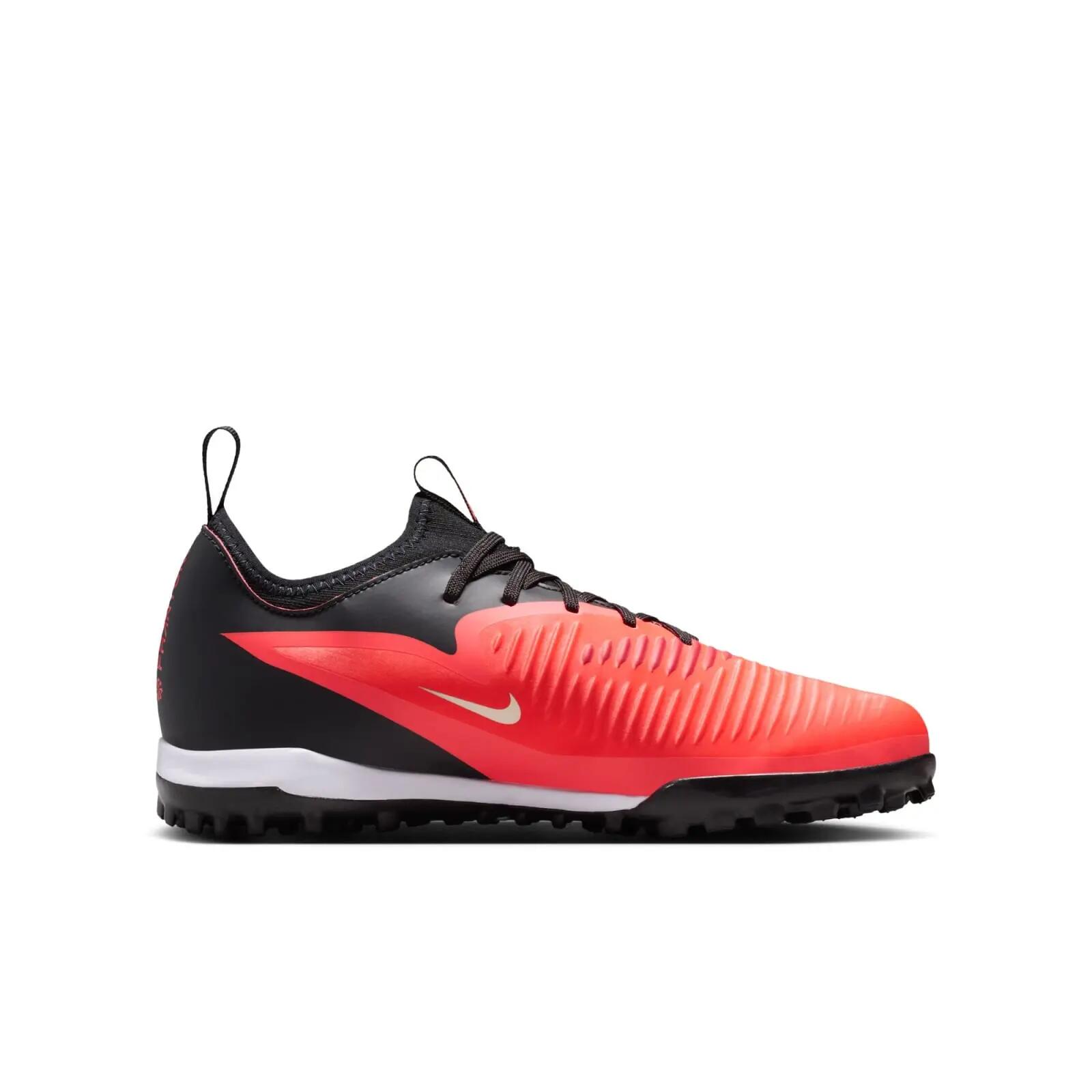 Nike JR Phantom 6 Low Academy TF gyermek futballcipő 9/10