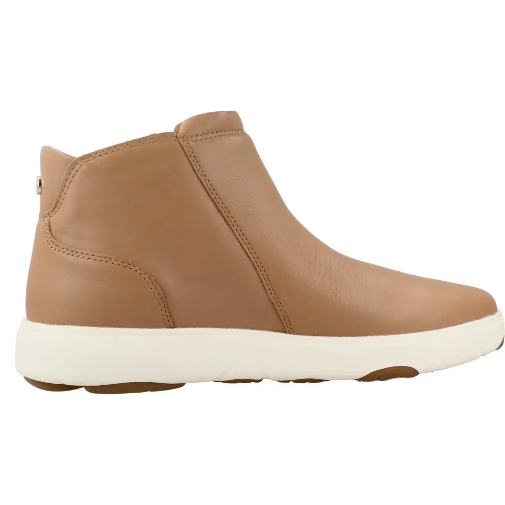 Buty GEOX D NEBULA 2.0 C Brązowy 4/5