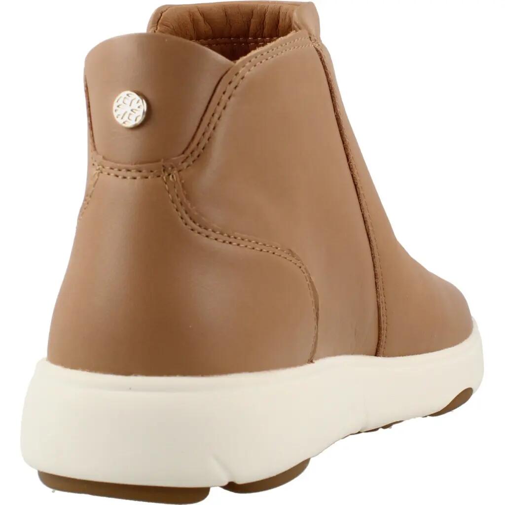 Buty GEOX D NEBULA 2.0 C Brązowy 3/5
