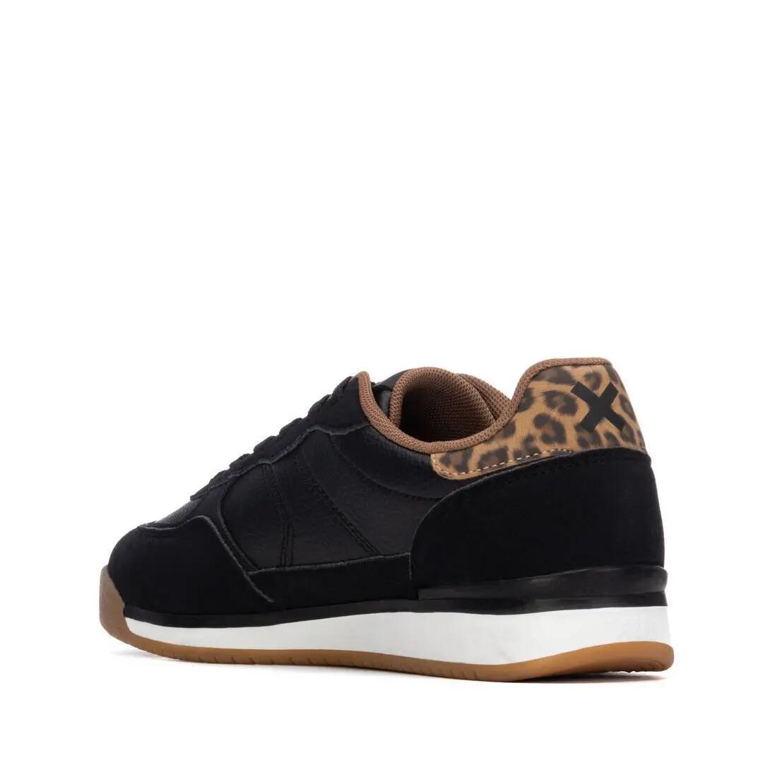 Zapatilla De Mujer Xti 146273 Negro 3/5