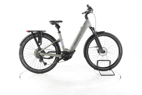Tweedehands - Scott Sub 30 Trekking E-Bike Lage instap 2025 - Zeer goed
