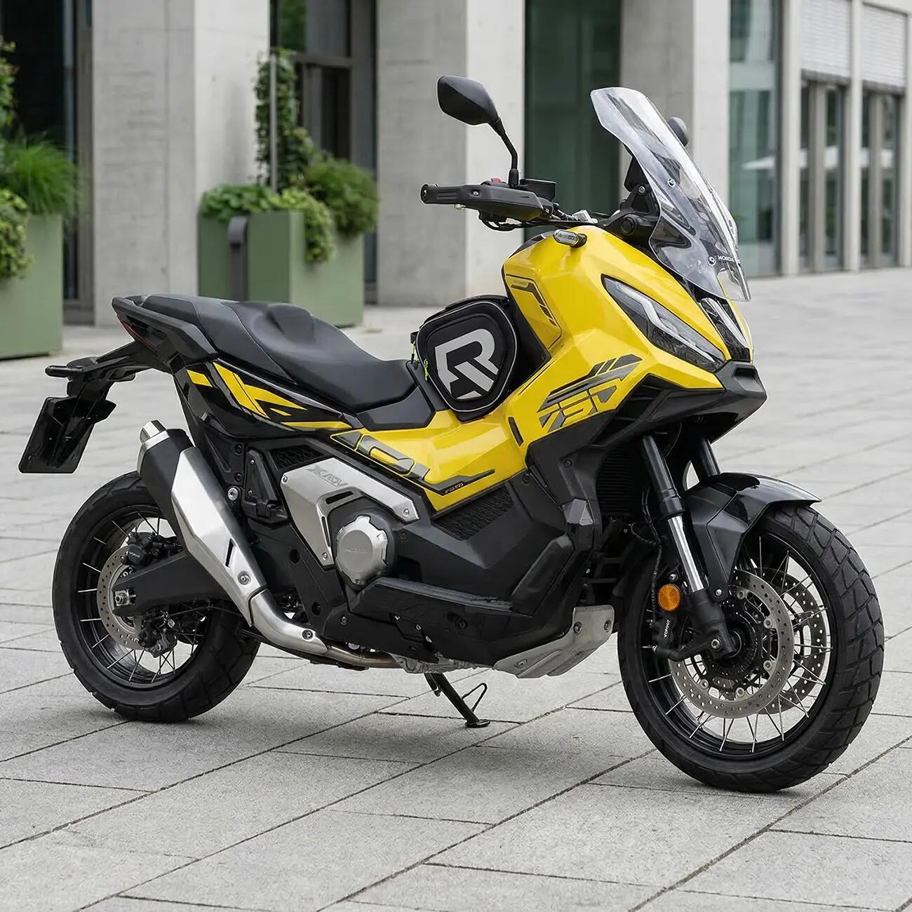Torba motocyklowa na bak motocyklowy 12l 7/7