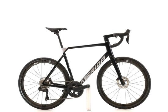 Vélo de route reconditionné · Scultura 8000 Di2 12V · Très bon état