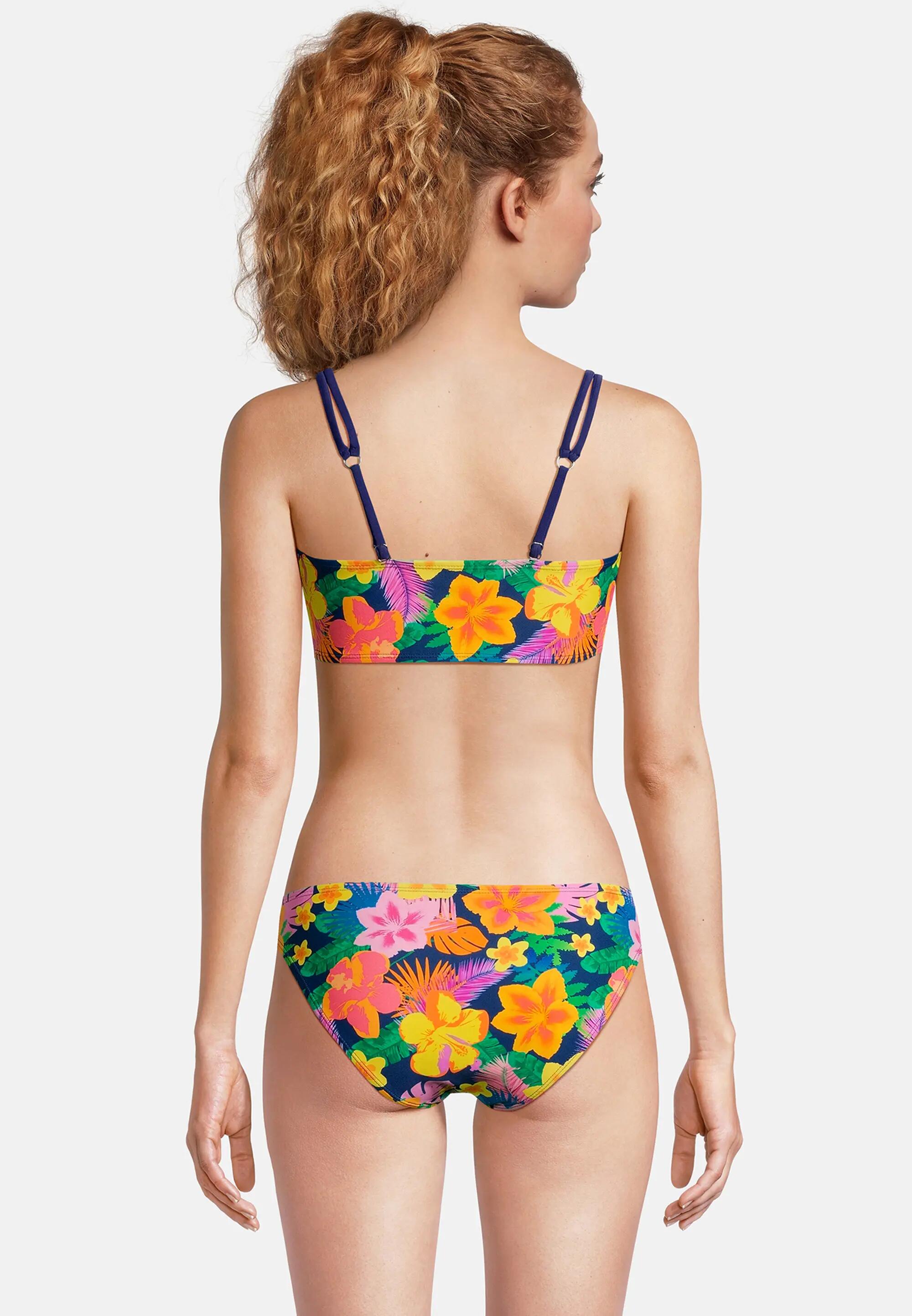 Bikini Summer Flowers 6/10
