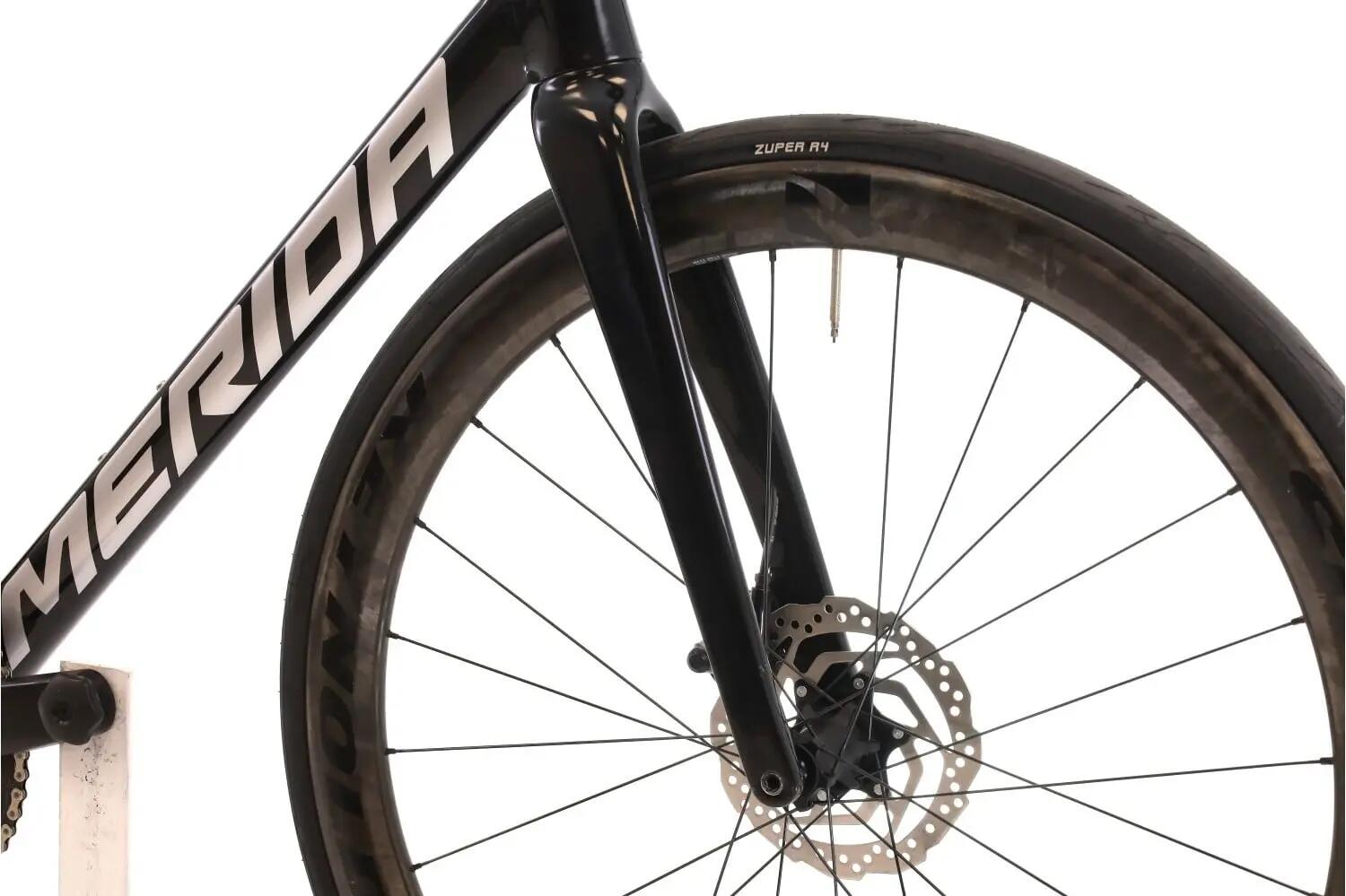 Tweedehands racefiets ·  Scultura 8000 Di2 12V · Zeer goede toestand 5/8