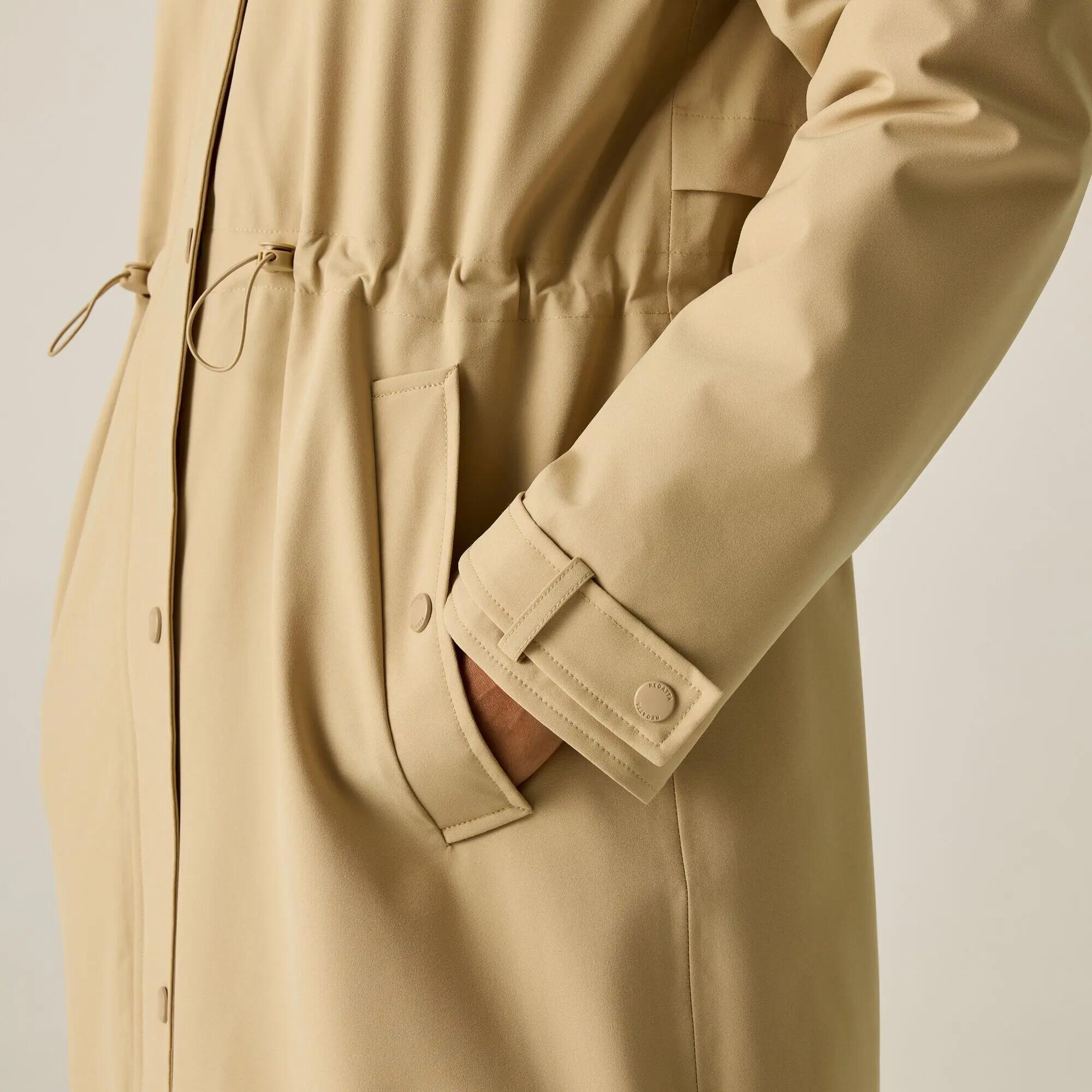 Damen Yasira wasserdichte isolierte Jacke 6/14