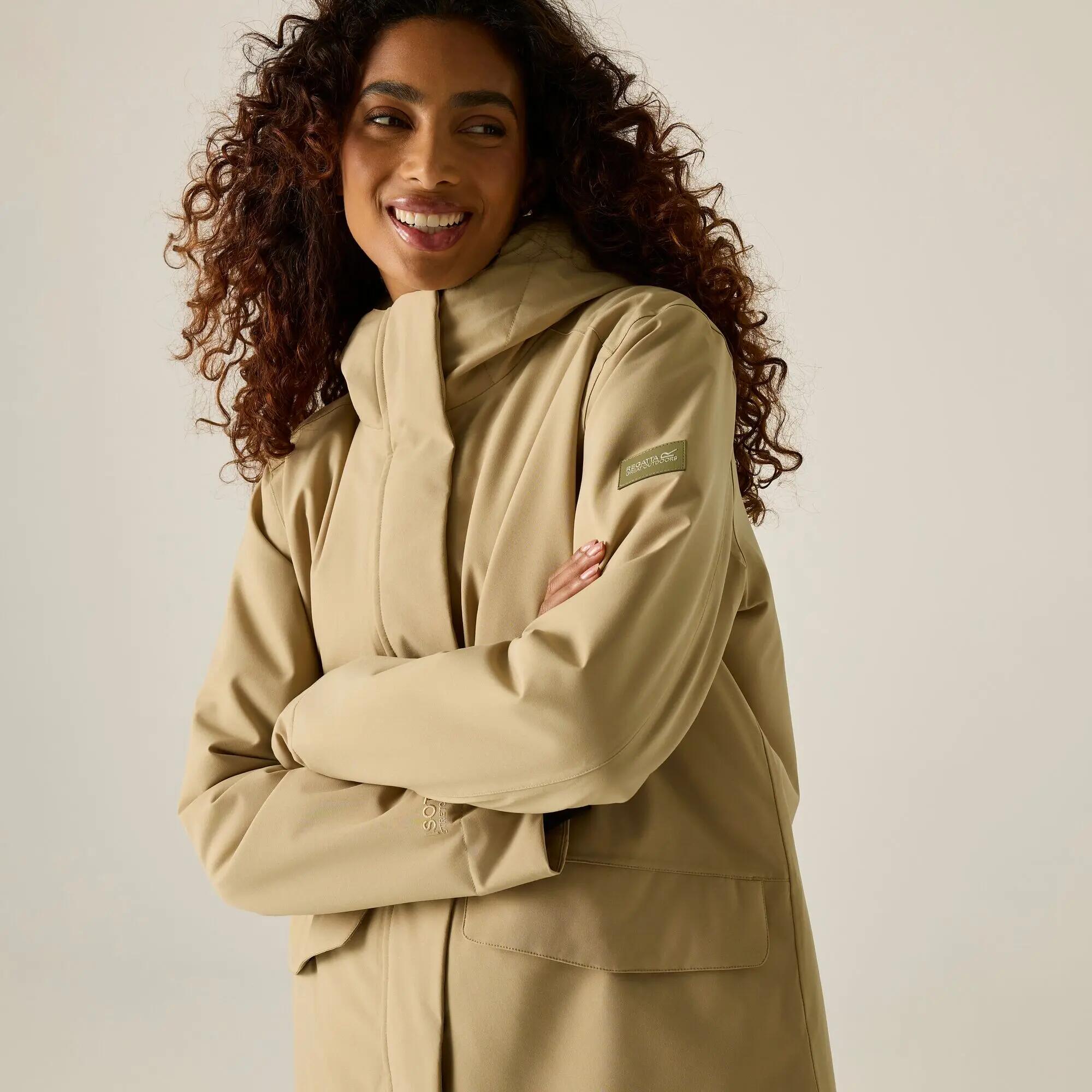Chaqueta impermeable aislante Ramona para mujer 3/14