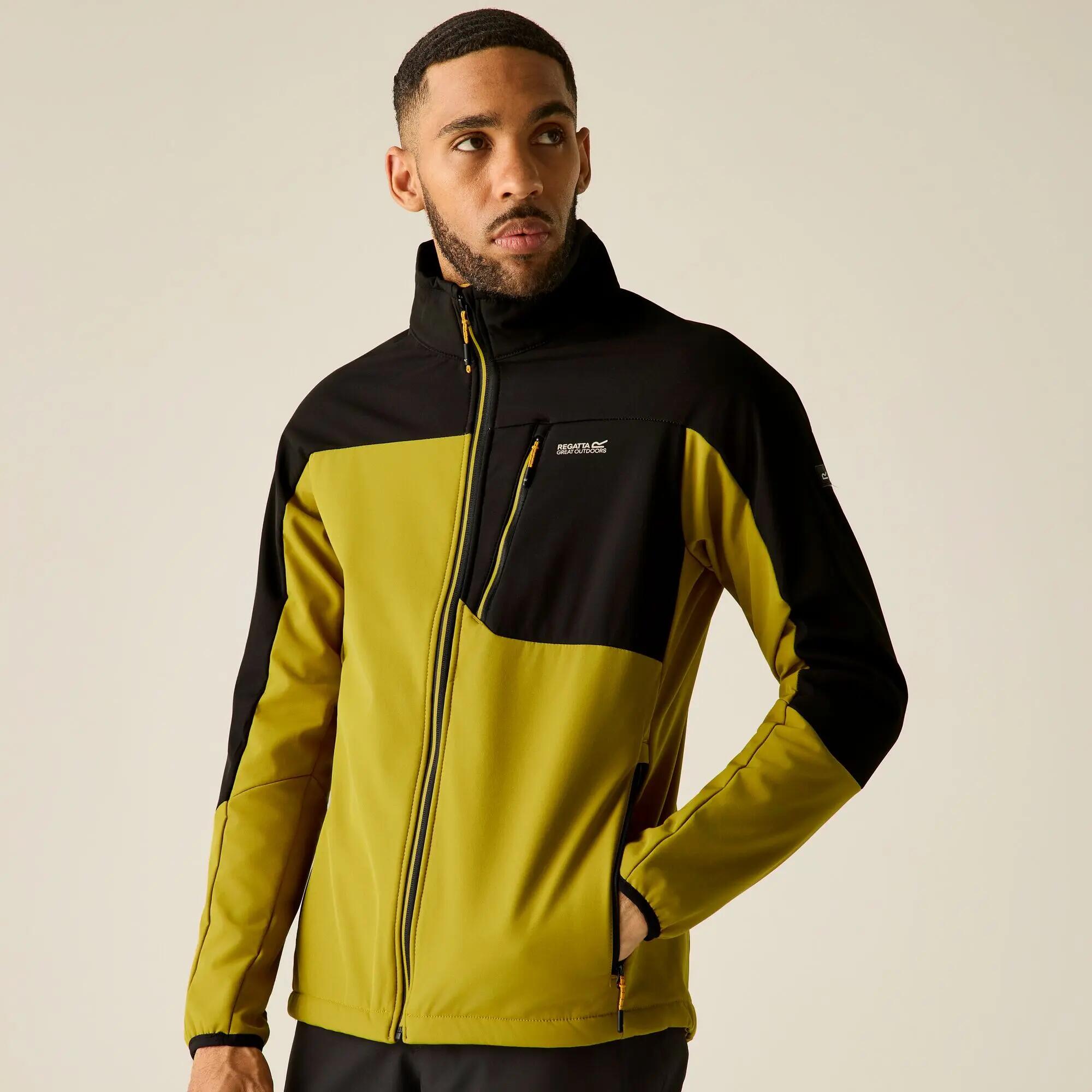 Herren Mountdale Softshell Jacke 2/7