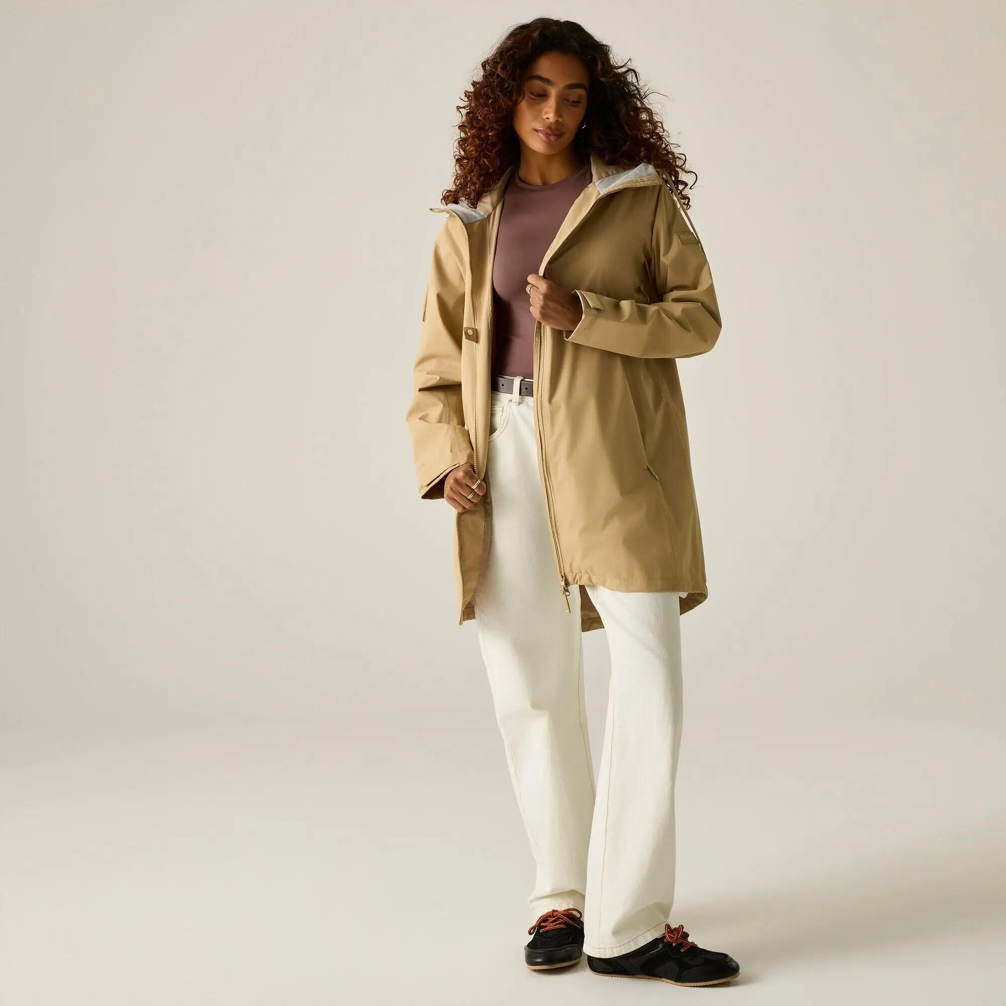 Veste imperméable Brianka pour femmes 8/14