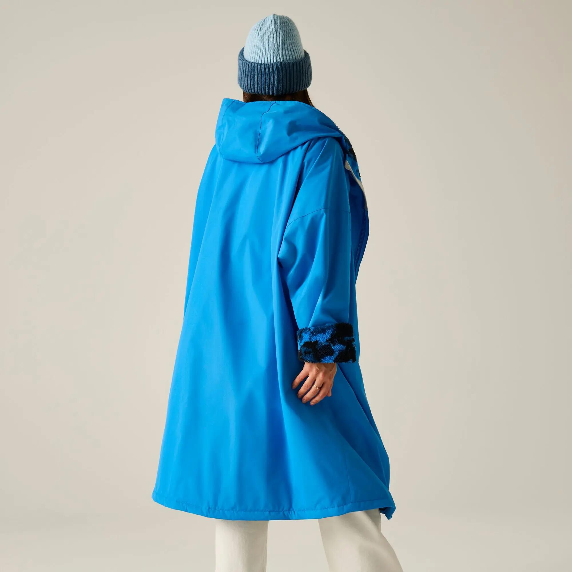 Bata impermeable para cambiar para adultos 6/15