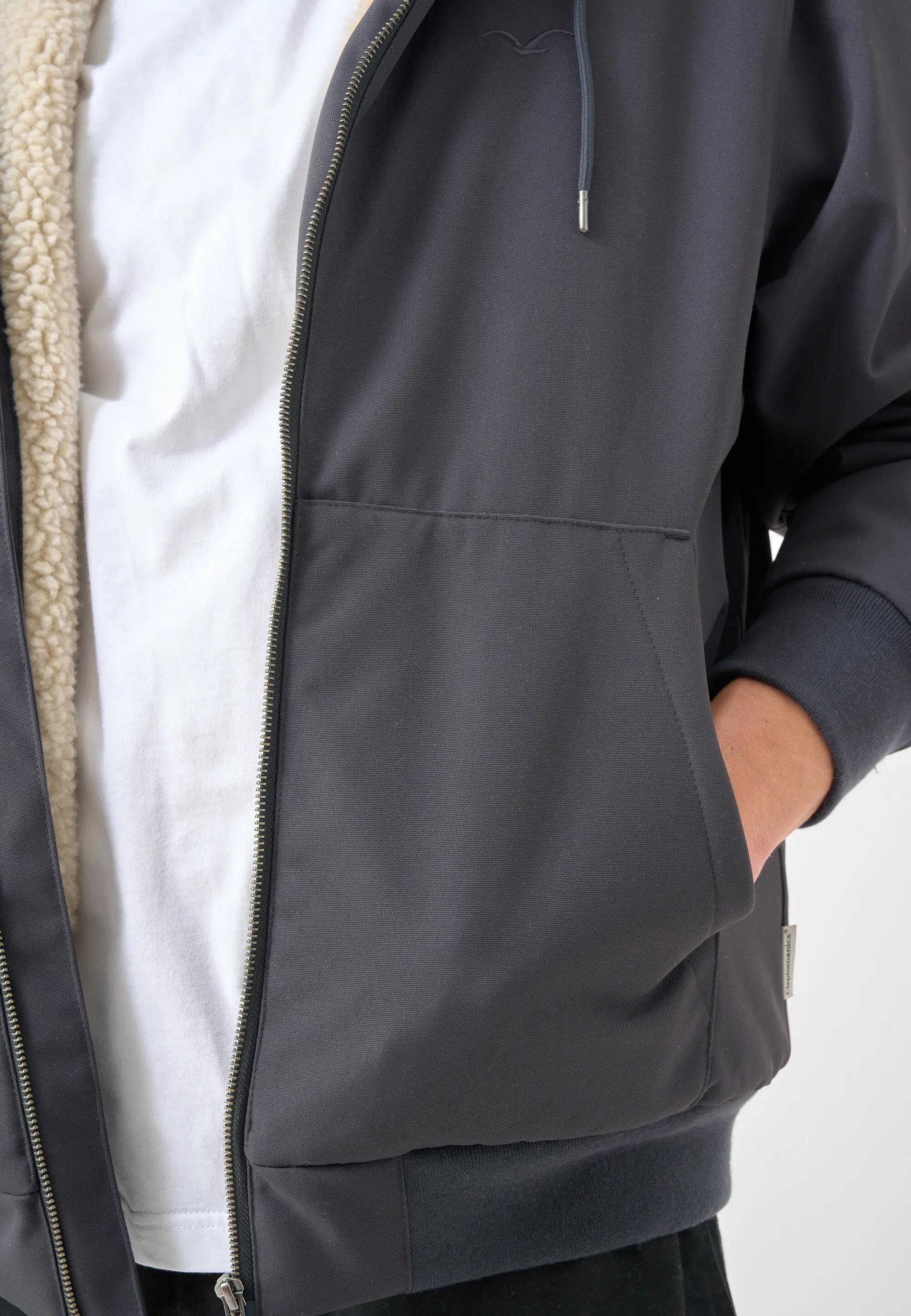 Winterjacke Workist 6/8
