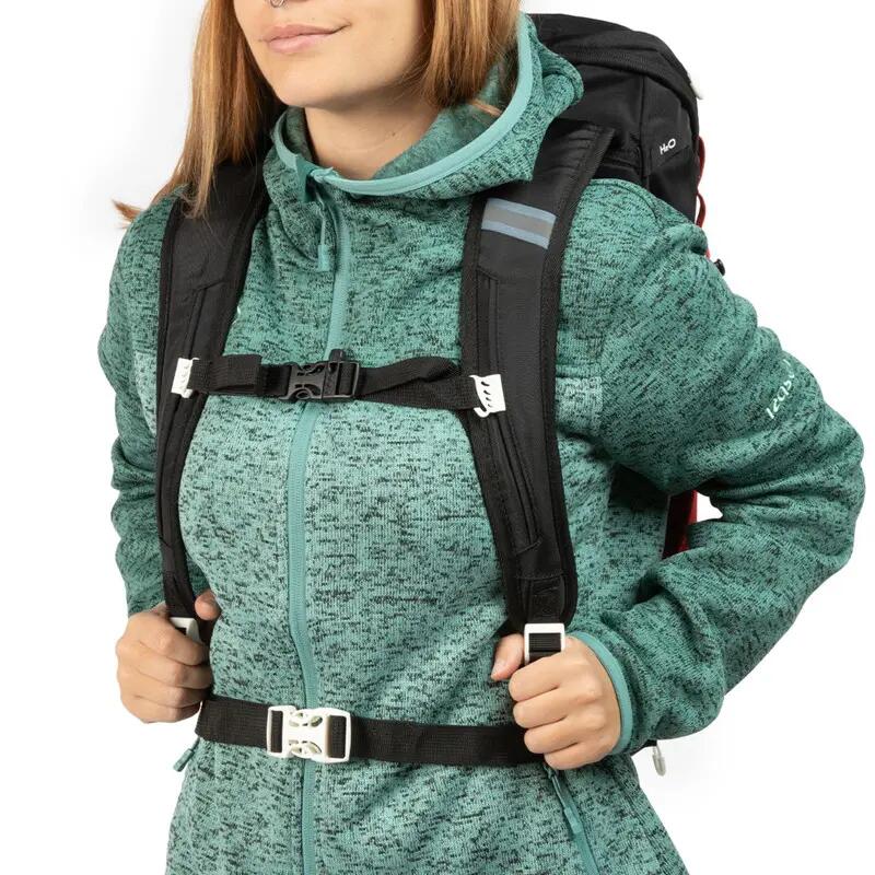 Sac à dos de trekking et de randonnée Izas Novax M, multi-poches, capacité 25L 2/6