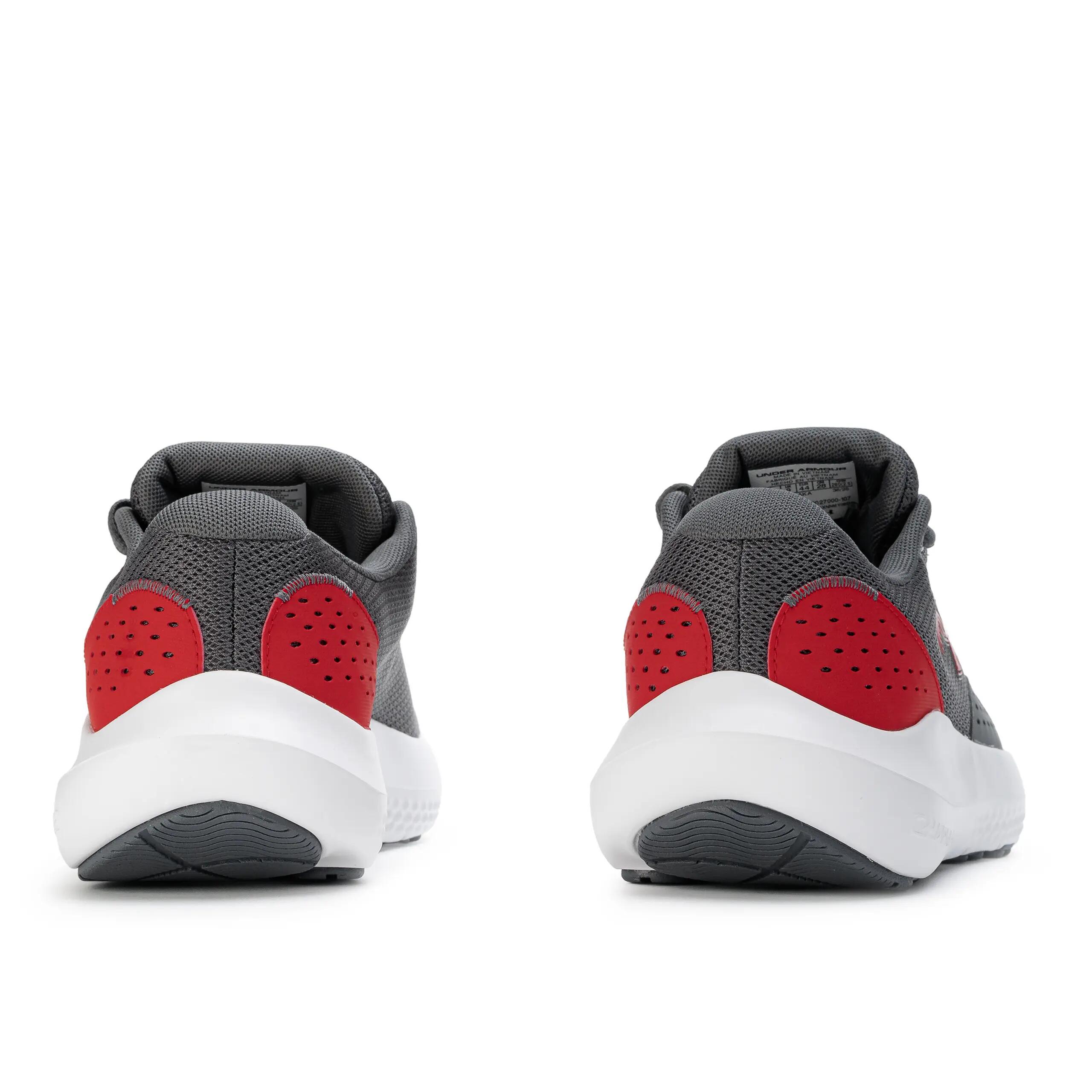 Buty męskie treningowe Under Armour CHARGED SURGE 4 3/7