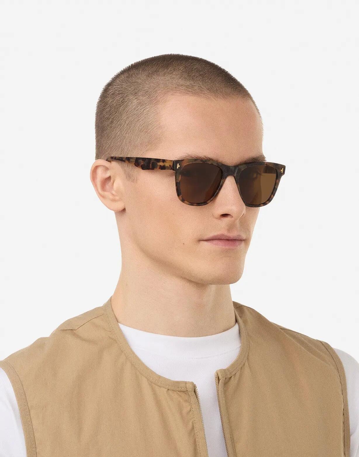 HAWKERS - Lunettes de soleil pour Homme et Femme POLARIZED OLIVE - ONE PAIR 7/8