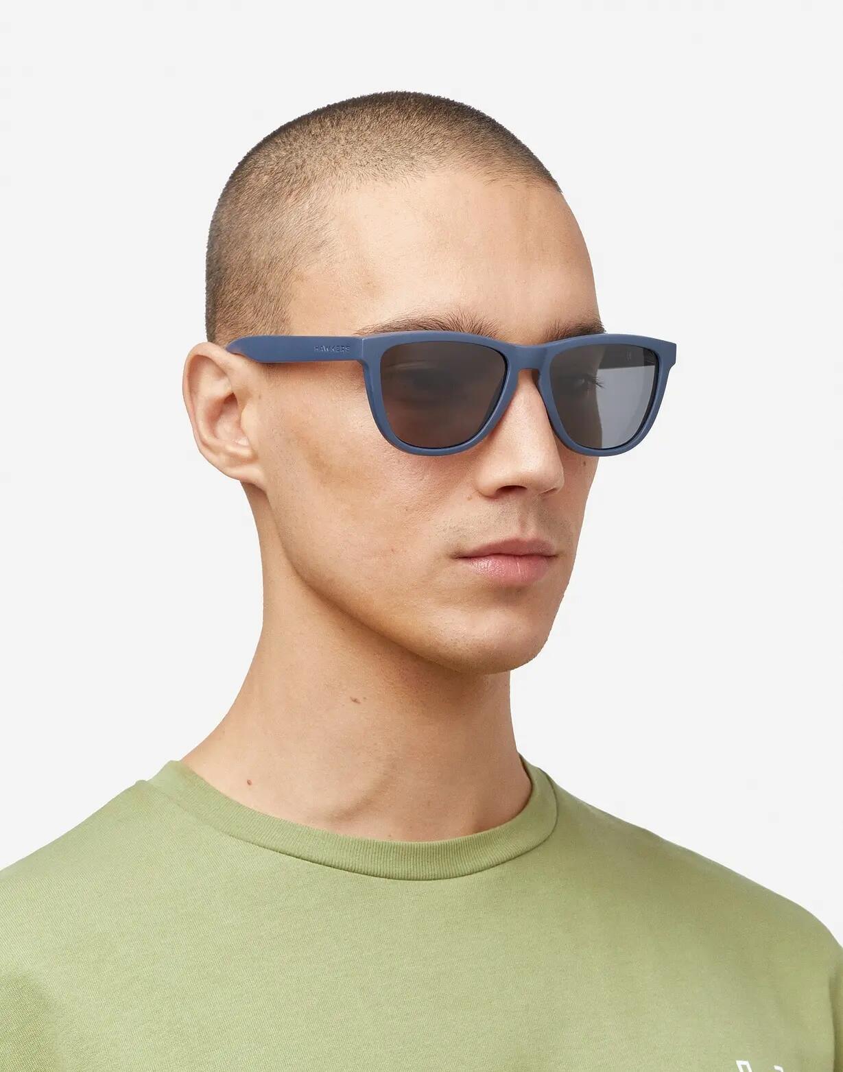 HAWKERS - Óculos de sol para Homen e Mulhere POLARIZED NAVY DARK - ONE Raw 8/8