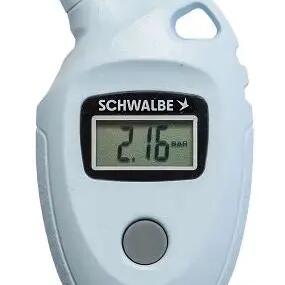 Schwalbe Airmax Pro tyre pressure gauge