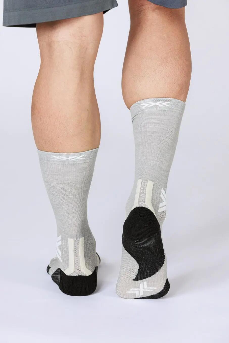 X-Socks Run Discover Merino Crew Socks Grey/Light Sand 3/5