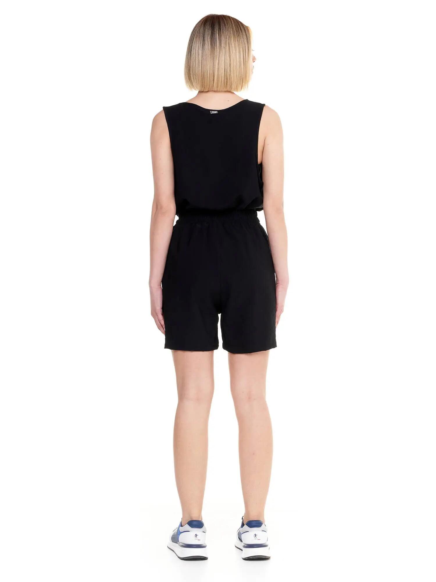 Shorts de cetim femininos brilhantes 4/6