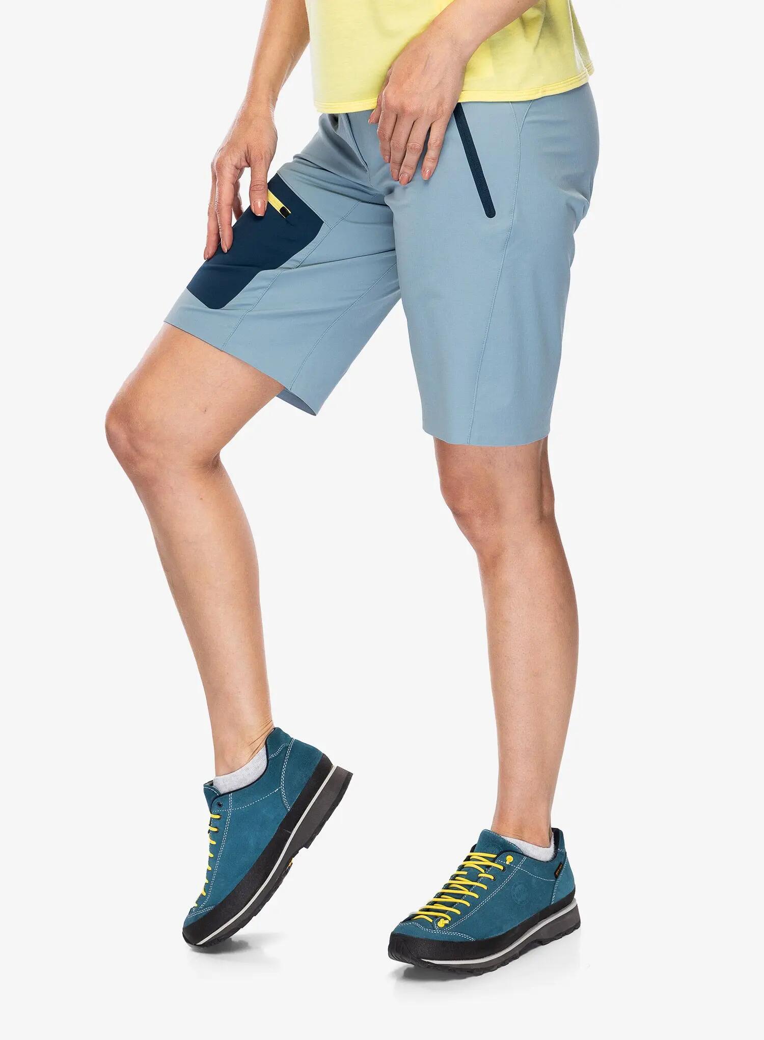 Spodenki turystyczne damskie Vaude Badile Shorts 3/7