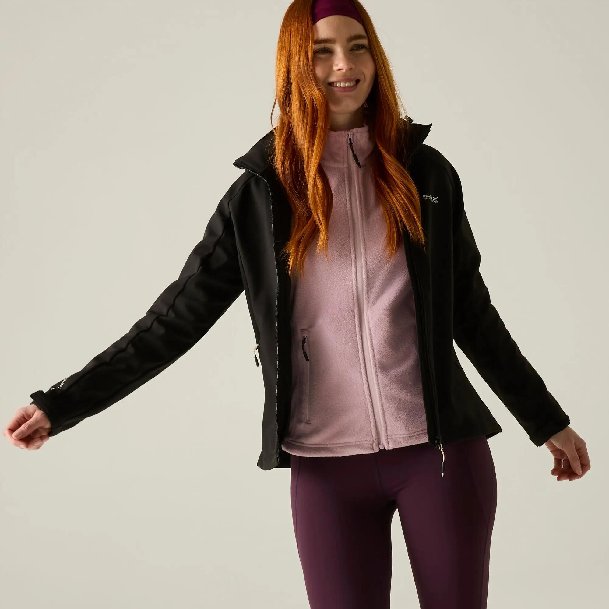 Damen Deyana Softshell-Jacke 4/13