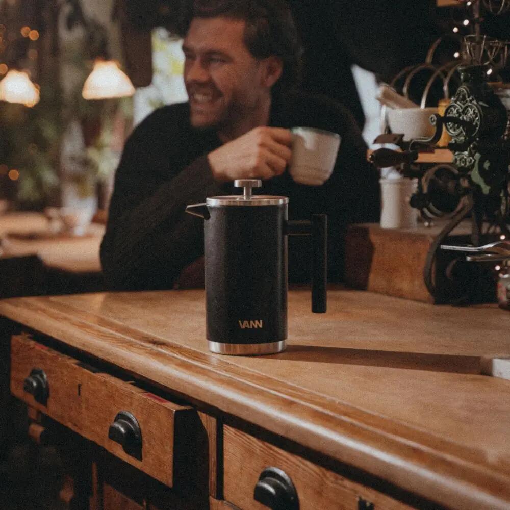 Koffiezetter - Camping - Unisex - French Press 1 L - Dubbelwandig RVS 10/10