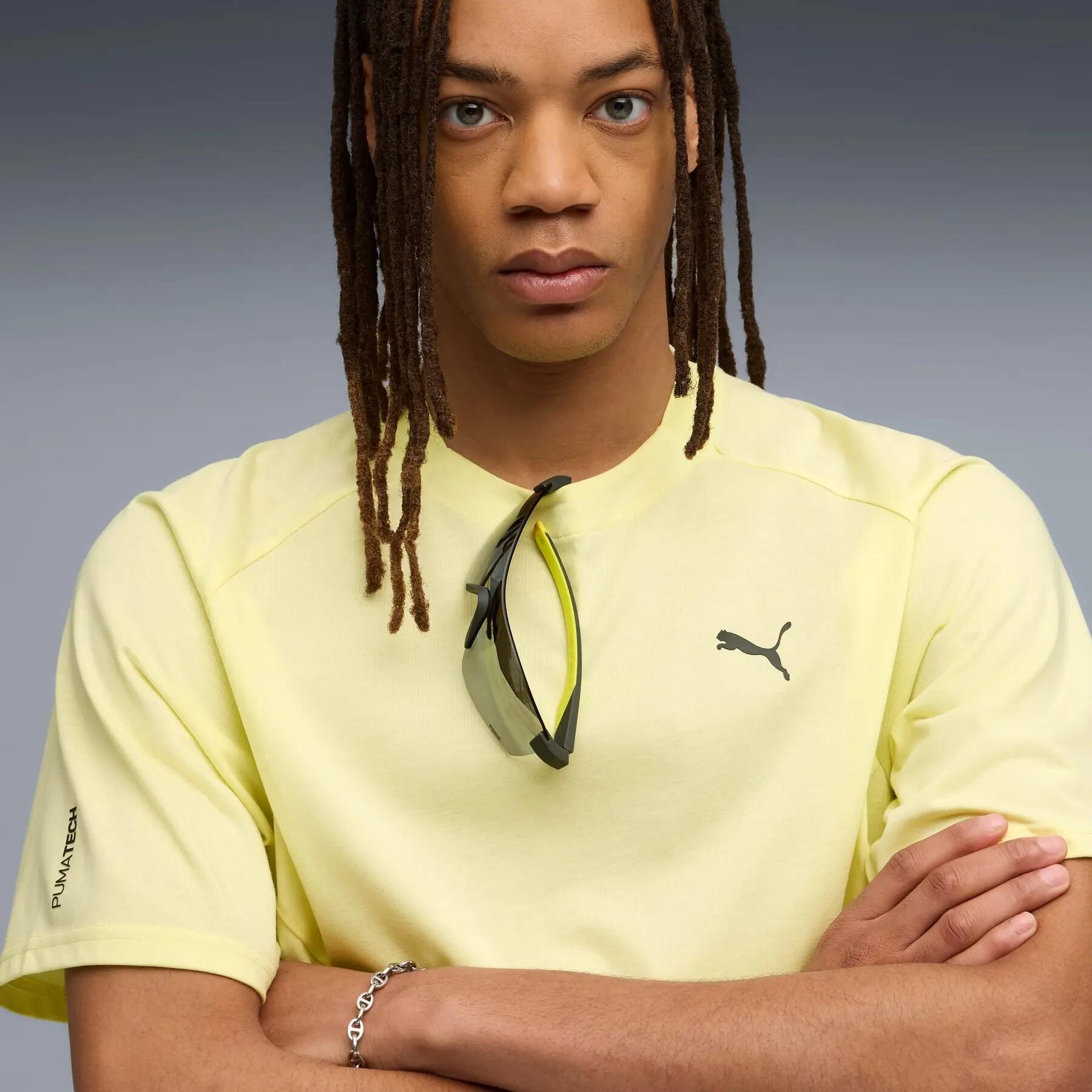 Puma PUMATECH GRAPHIC RELAXED heren T-shirt geel maat L 4/7