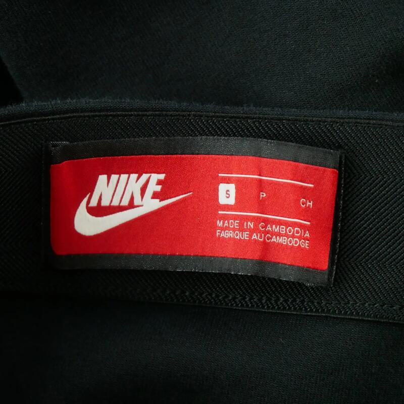 Second life - Pantaloni de trening bărbați Nike Tech - Ca nou