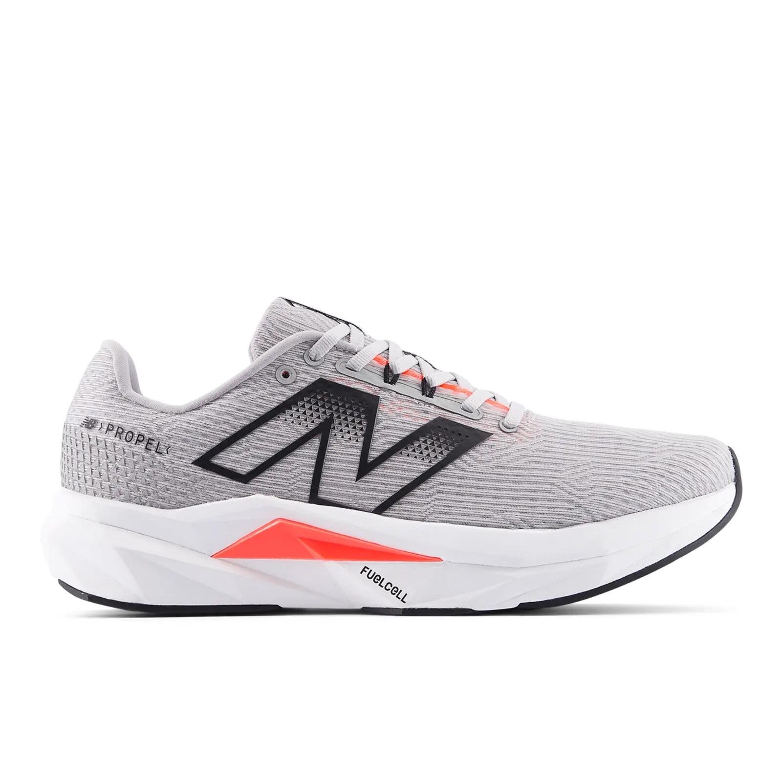 NEW BALANCE picture