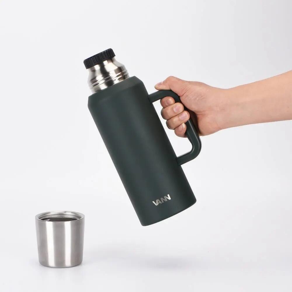 Thermoskan - Hiken - 1,2 L - Gerecycled RVS, 36u koud 9/10