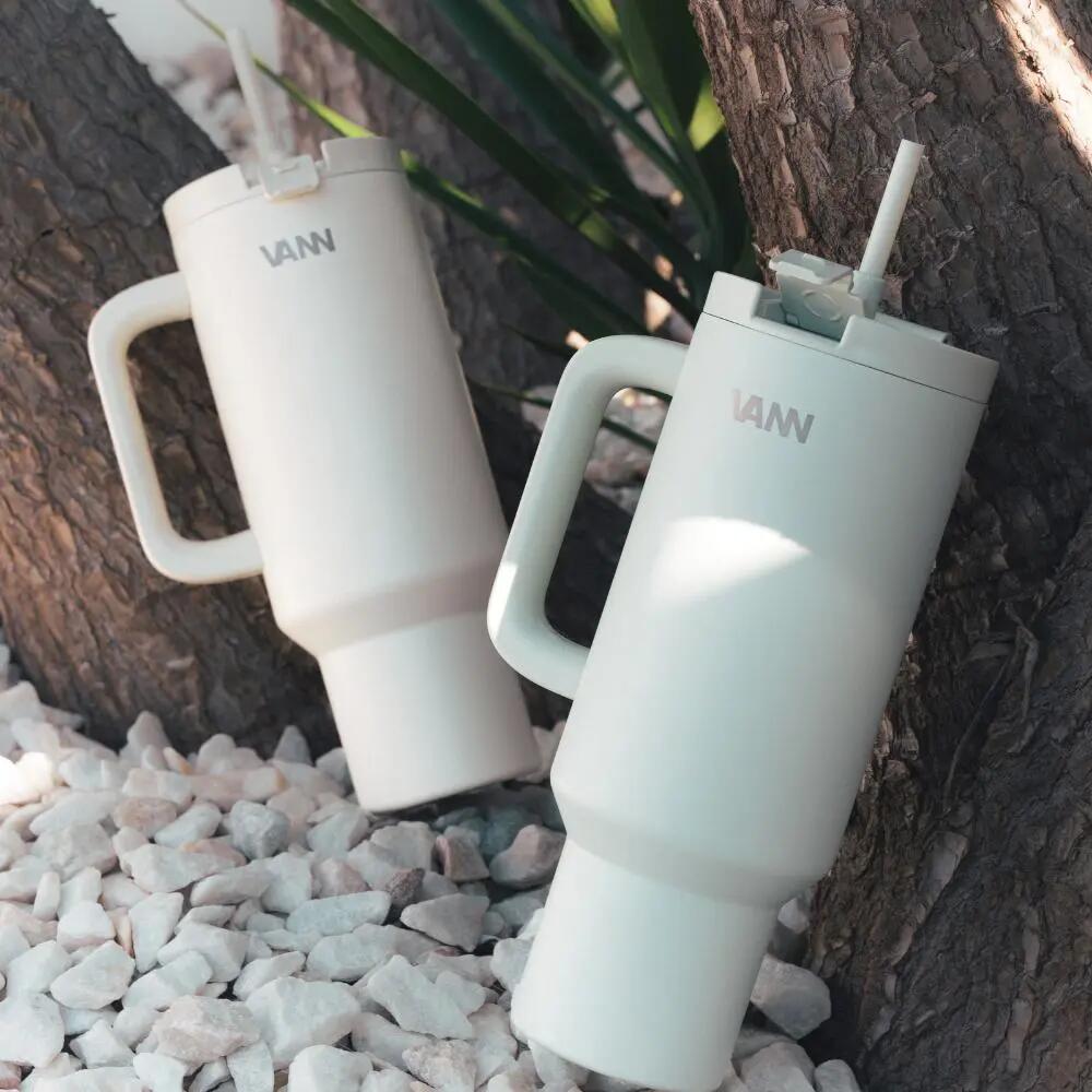 RVS drinkbeker met rietje - One Tumbler 1,2 L - lekvrij deksel - Off-white 9/12