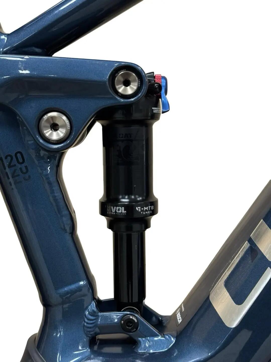 Reconditionné - VTT électrique Cube Stereo Hybrid 120 Race 750 - comme neuf 10/14