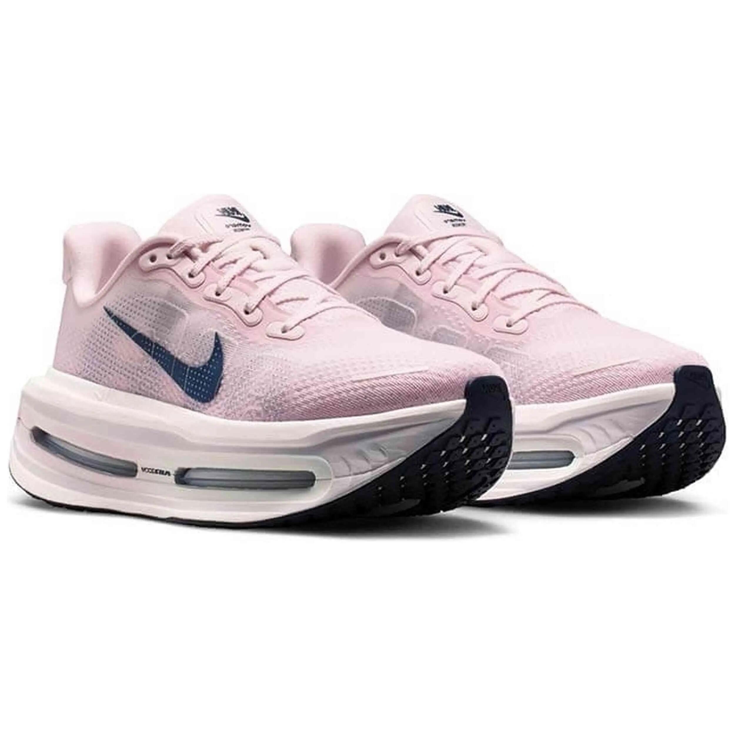 Chaussures de course Nike modèle Nike Vomero Premium W "Pearl Pink" pour femmes 3/5