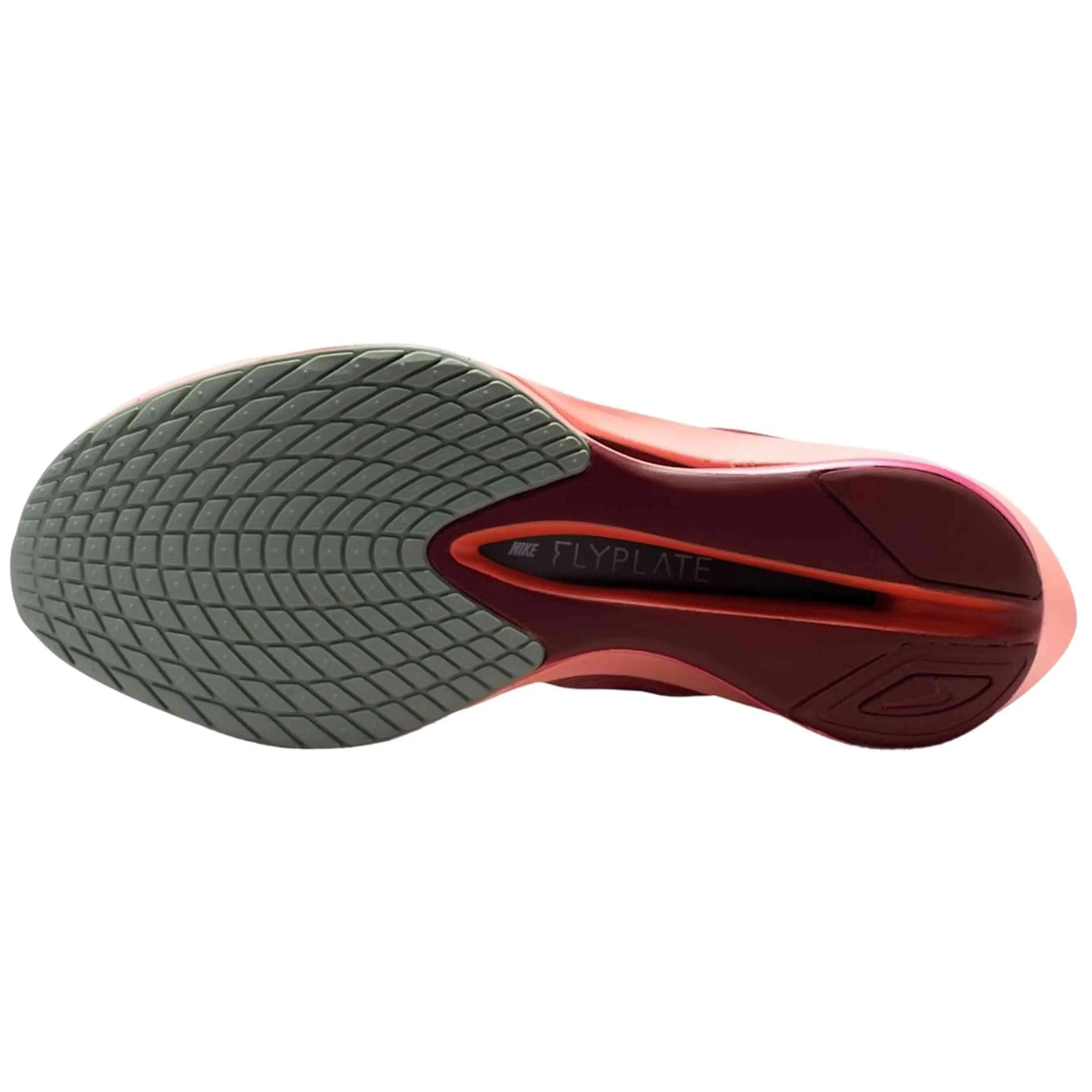 Chaussures de course Nike modèle IR2311-600 pour femmes 4/5