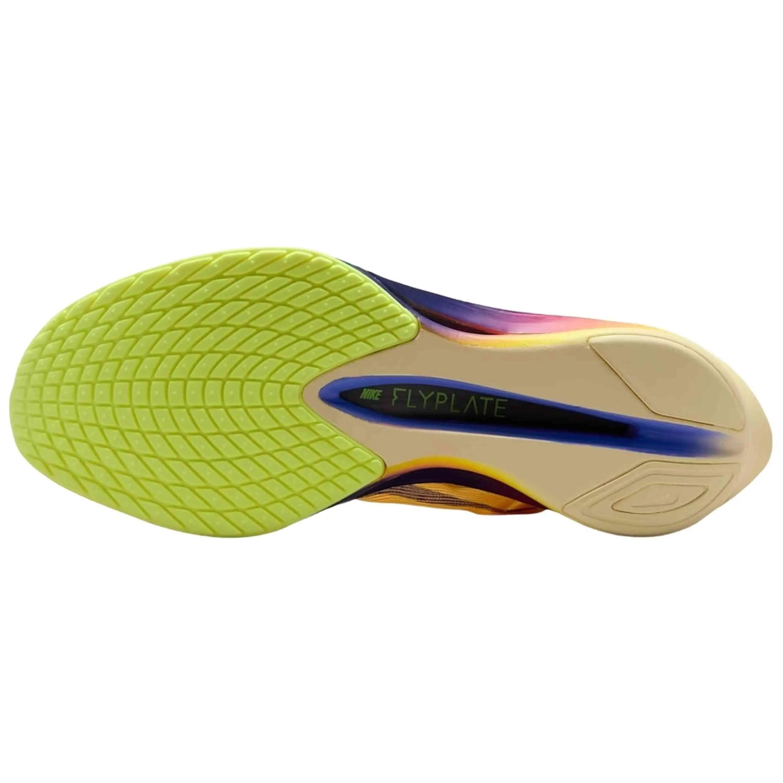 Chaussures de course Nike modèle HF6412-800 pour femmes 4/5